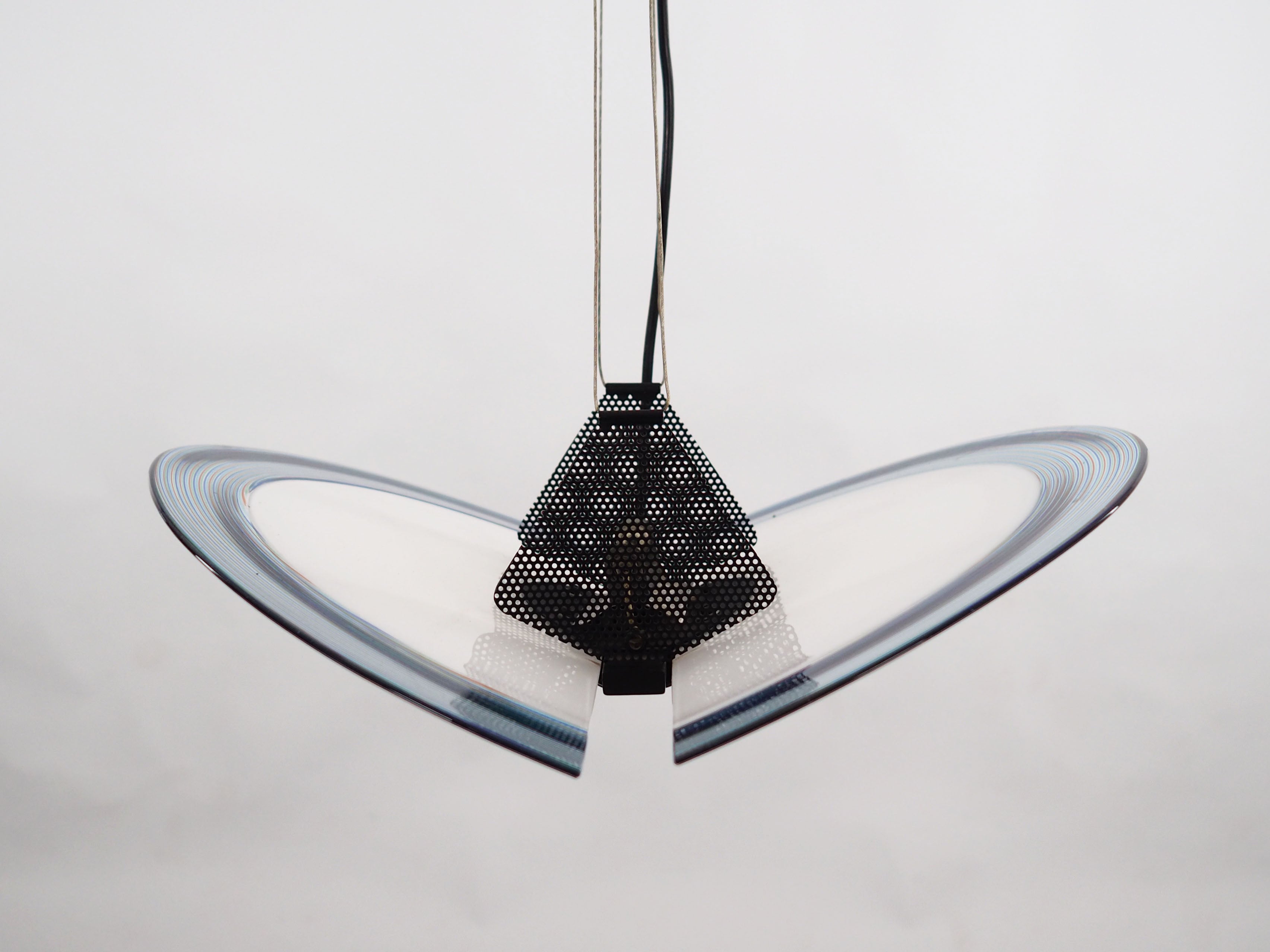 Pendant_lamp_Italian_design_1990s_production_Italy