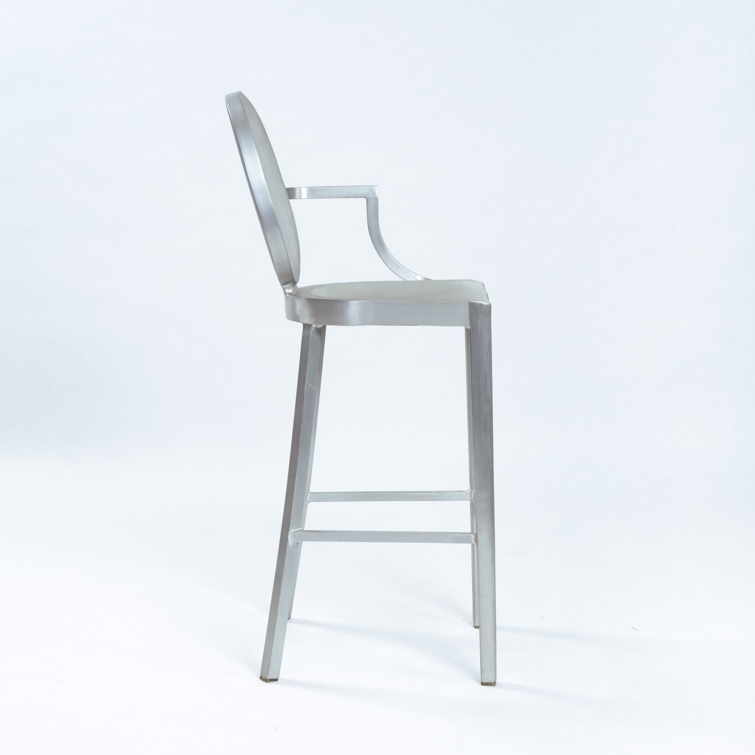 Philippe_Starck_Kong_one_arm_aluminium_barstool,1980s