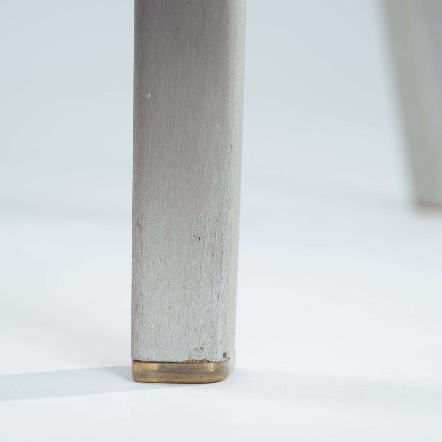 Philippe_Starck_Kong_one_arm_aluminium_barstool,1980s