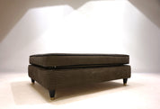 Pierre_Cardin_Ottoman_1970