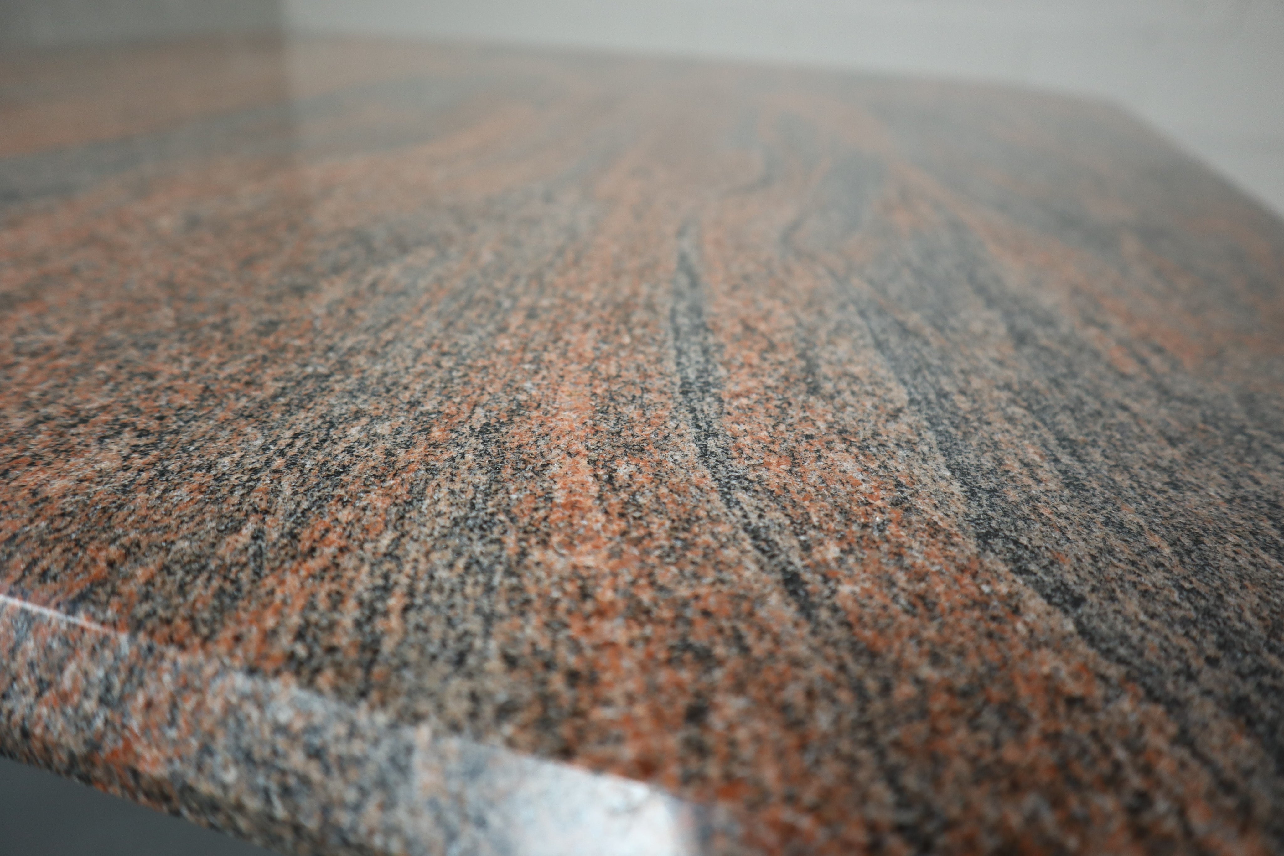 Pink_Veined_Granite_Coffee_Table_1980s