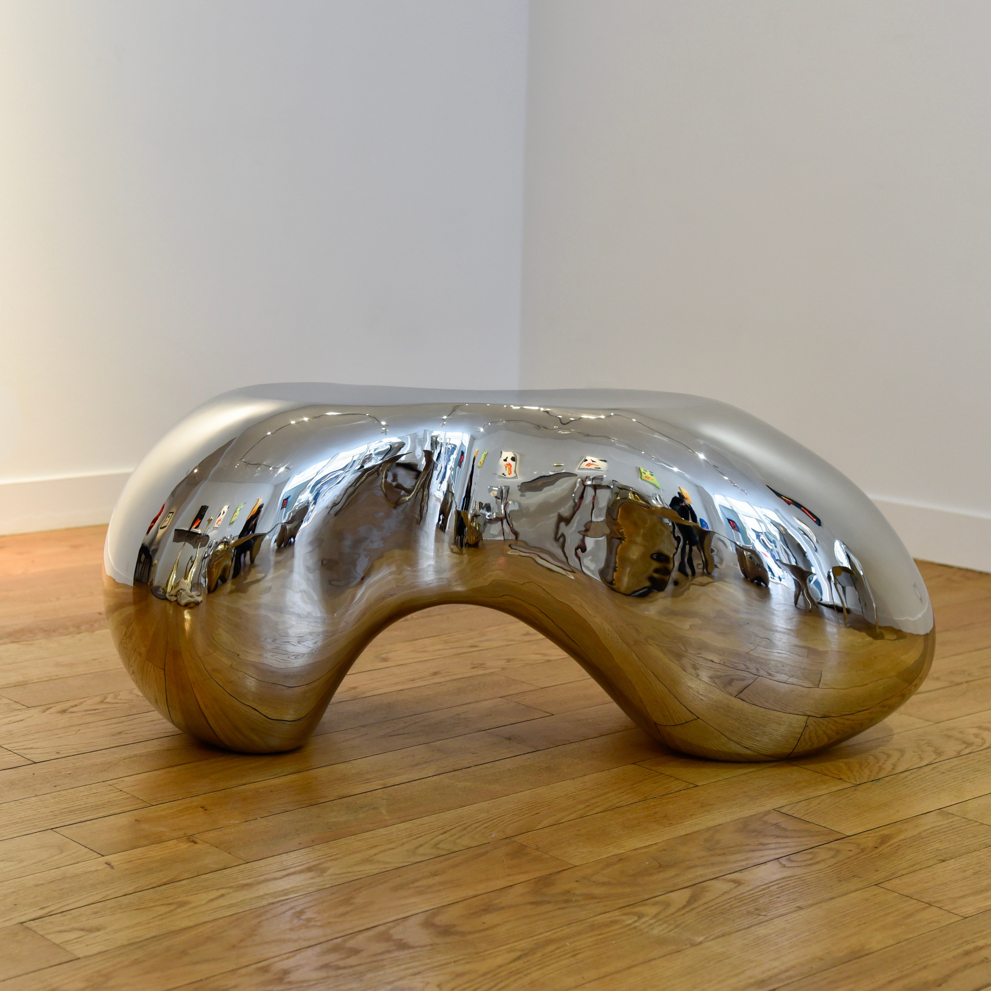 Radius_Side_Table_by_Olivier_Moravik