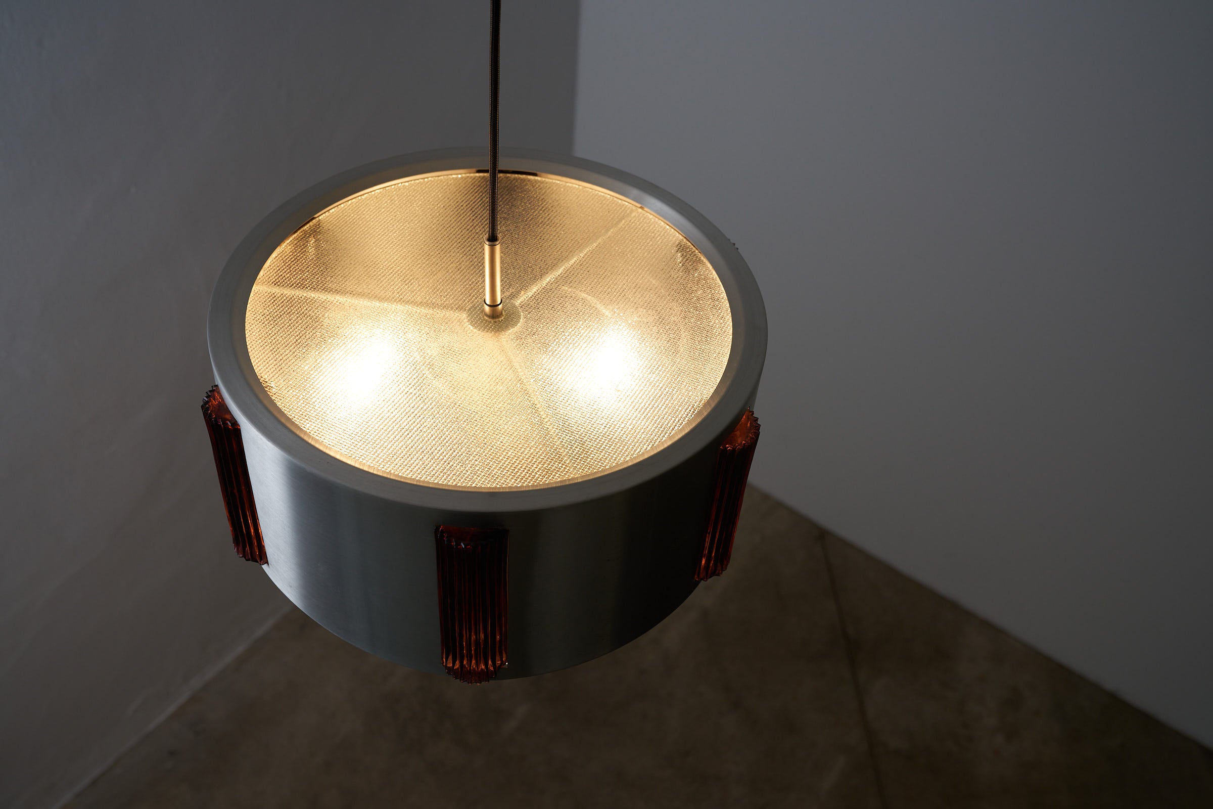 Rare_Circular_Pendant_Kemp&Lauritzen