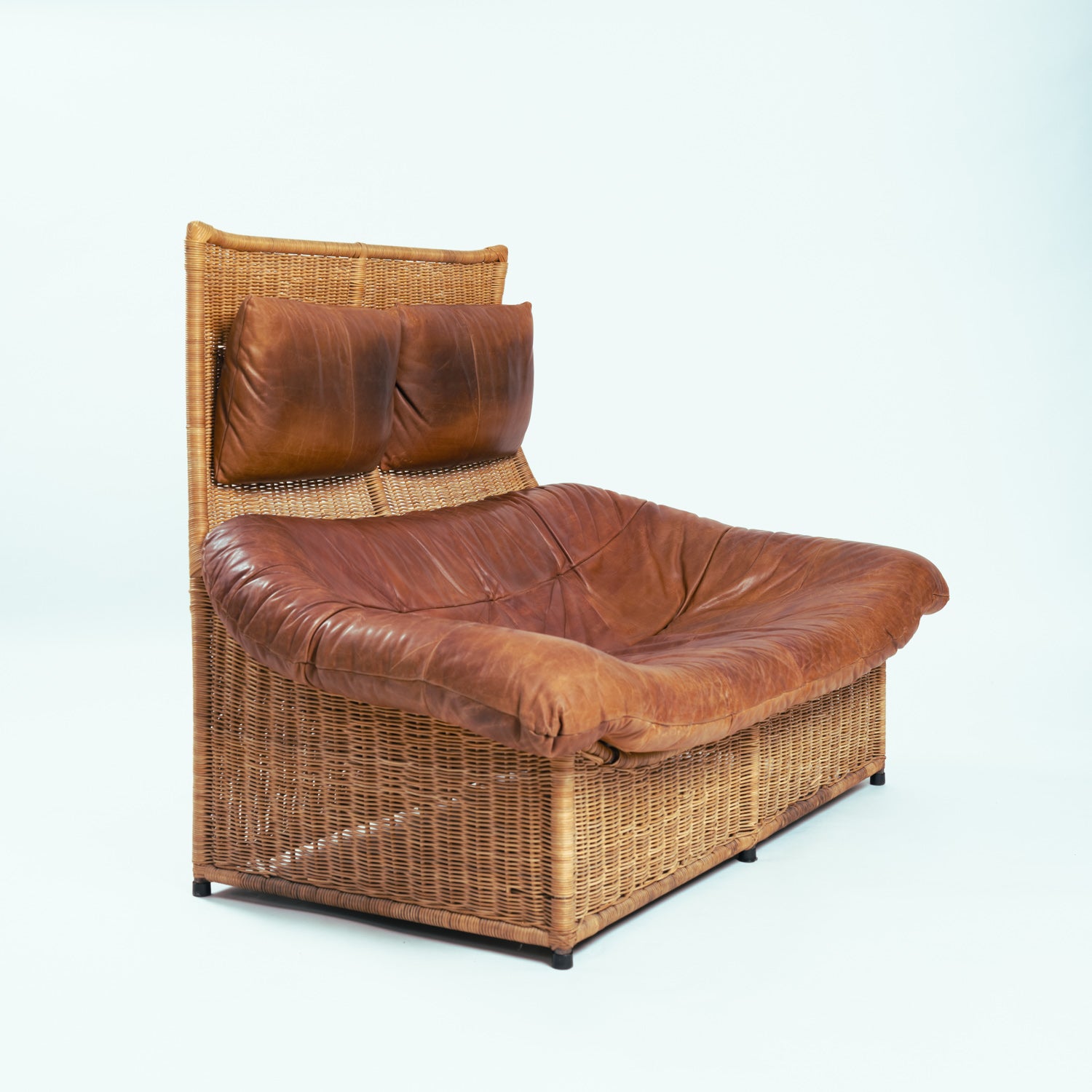 Rattan_Leather_Rock_Sofa_by_Gerard_Van_Den_Berg_for_Montis,_The_Netherlands_1970s