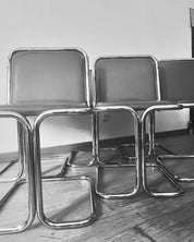 SeT_oF_6_ReD_BauHauS_CHaiRS