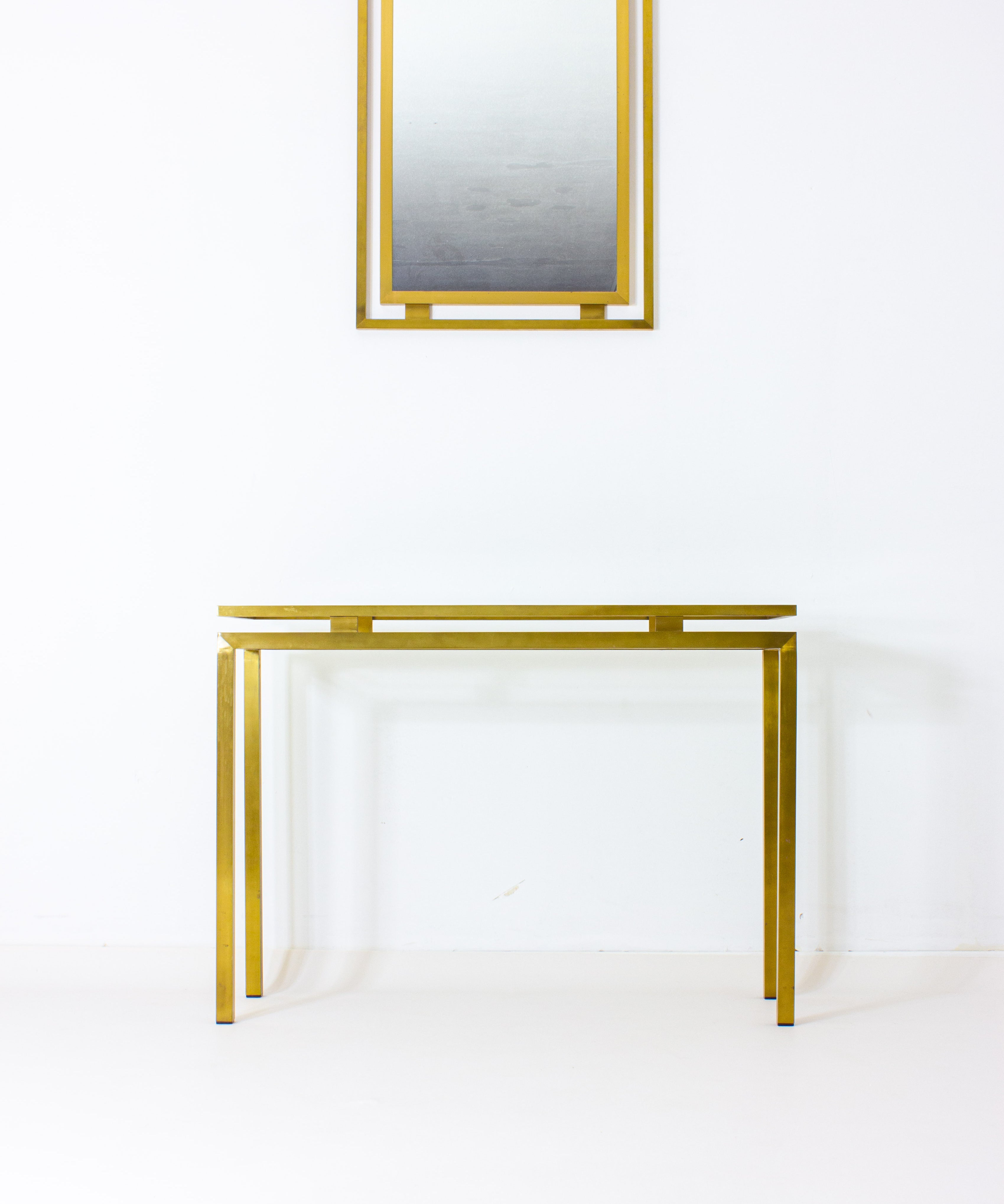 Regency_console_and_mirror_1980s