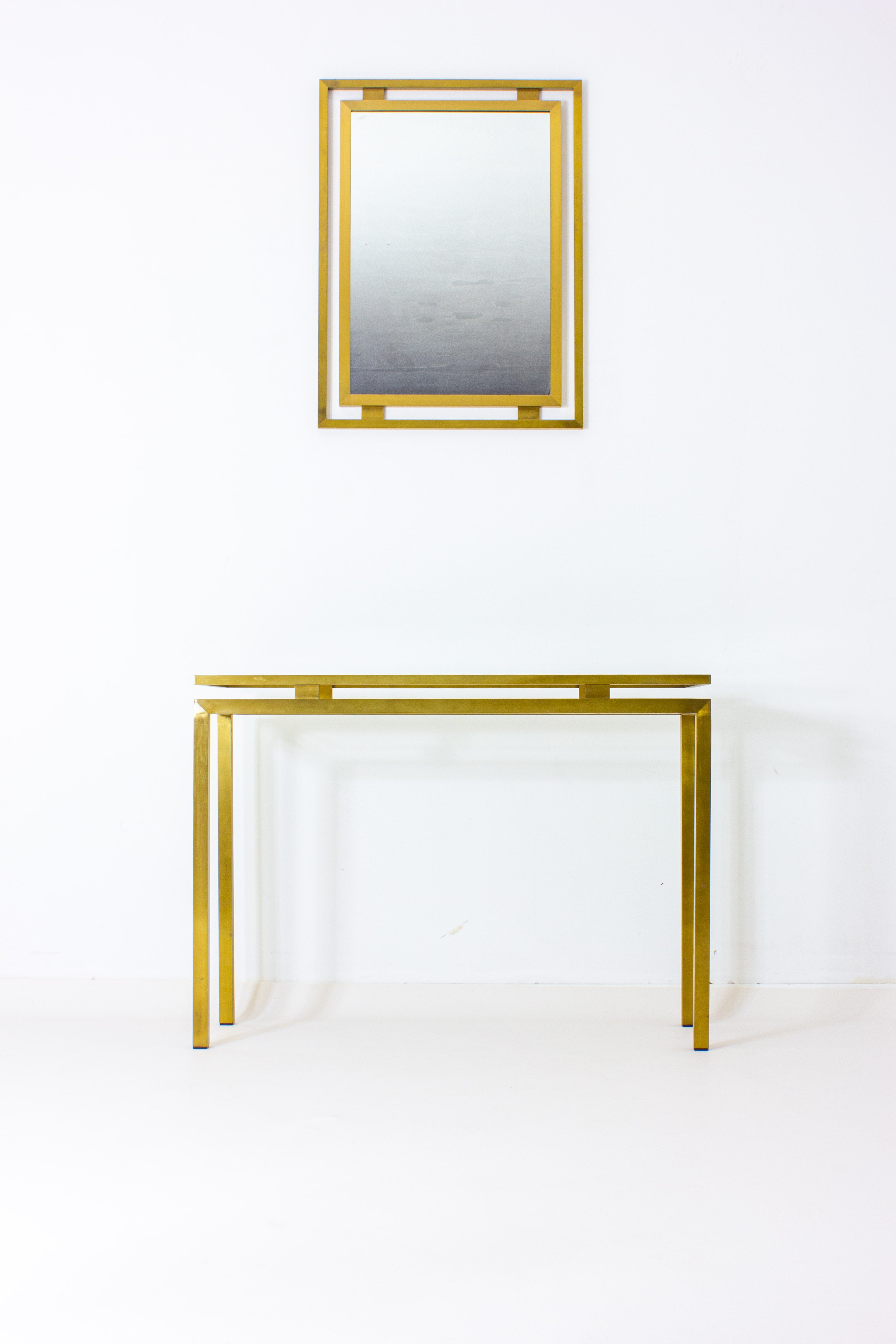 Regency_console_and_mirror_1980s