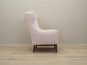 Rosewood_armchair_Danish_design_1970s_manufacture_Skippers