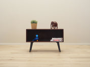 Rosewood_bookcase_Danish_design_1970s_production_Hj_rnebo