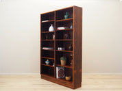 Rosewood_bookcase_Danish_design_1970s_production_Hundevad