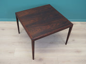 Rosewood_coffee_table_in_Danish_design_1970s_production_Denmark