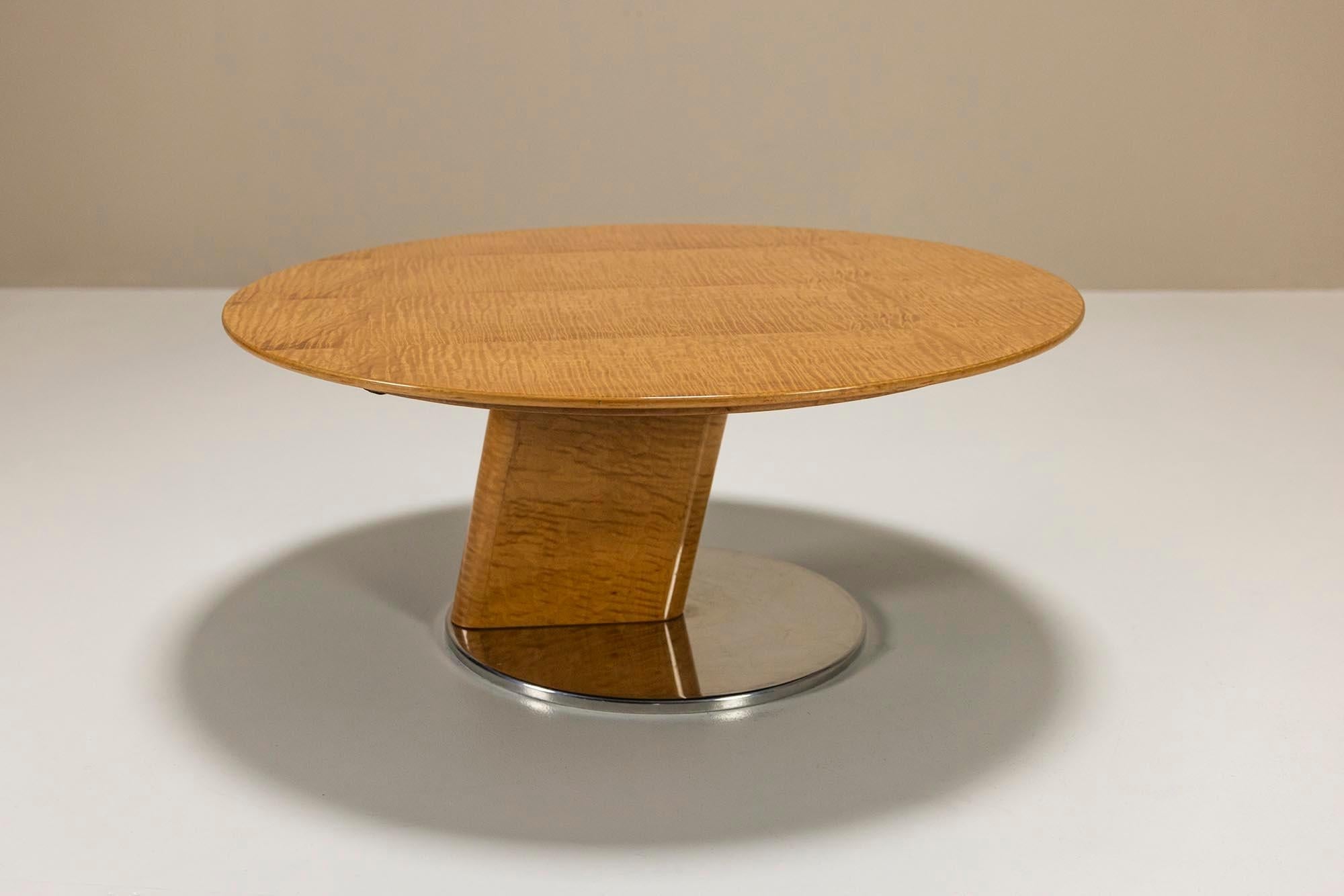 Round_Coffee_Table_In_Bird_s_Eye_Maple_And_Aluminum_By_Sergio_Saporiti