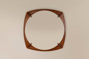Round_Mirror_with_Outward_Curved_Rosewood_Frame_Italy_1960s