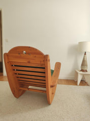 Scandinavian_pine_wood_Rocking_chair