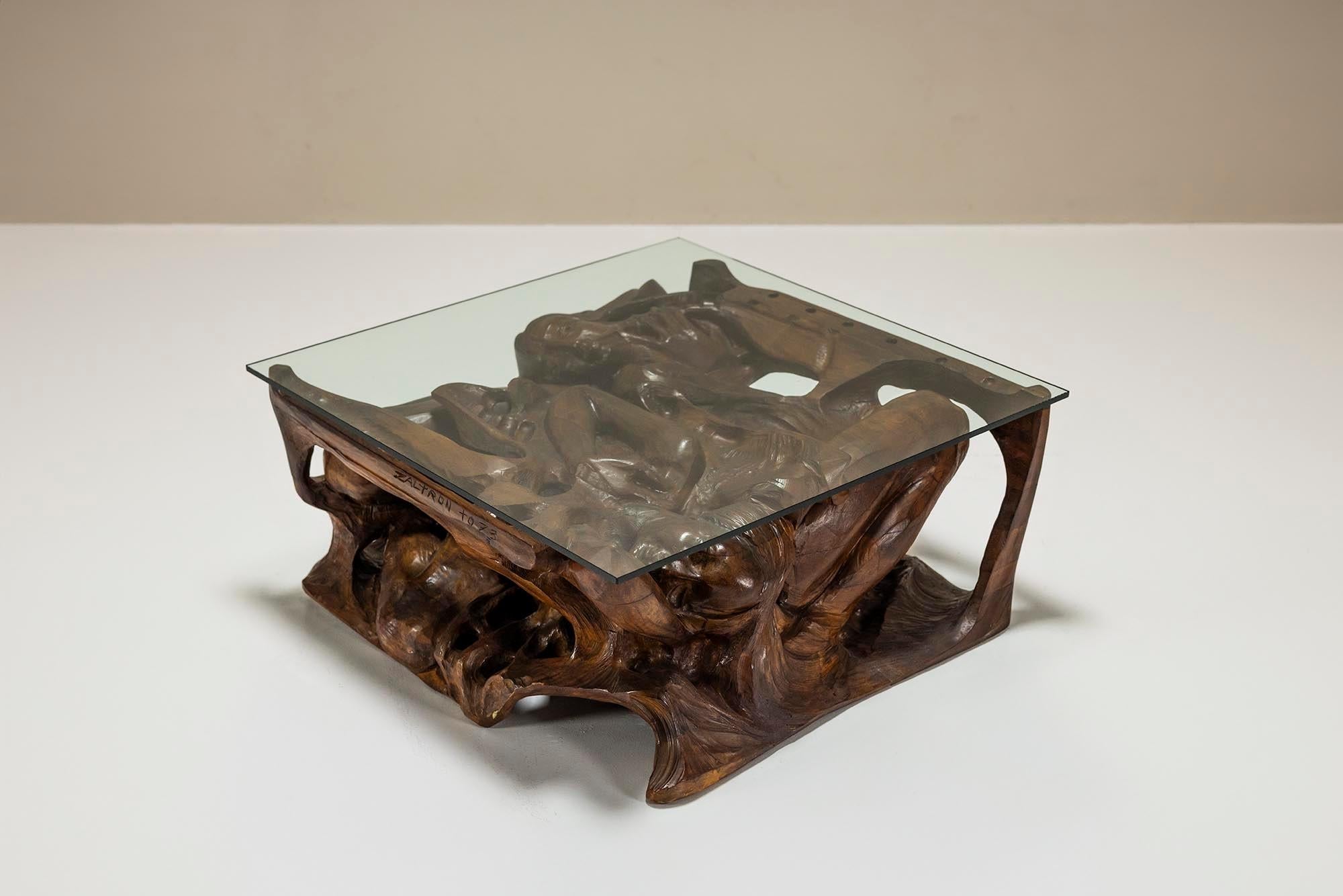 Sculptural_Coffee_Table_in_Wood_and_Glass_by_Gian_Paulo_Zaltron