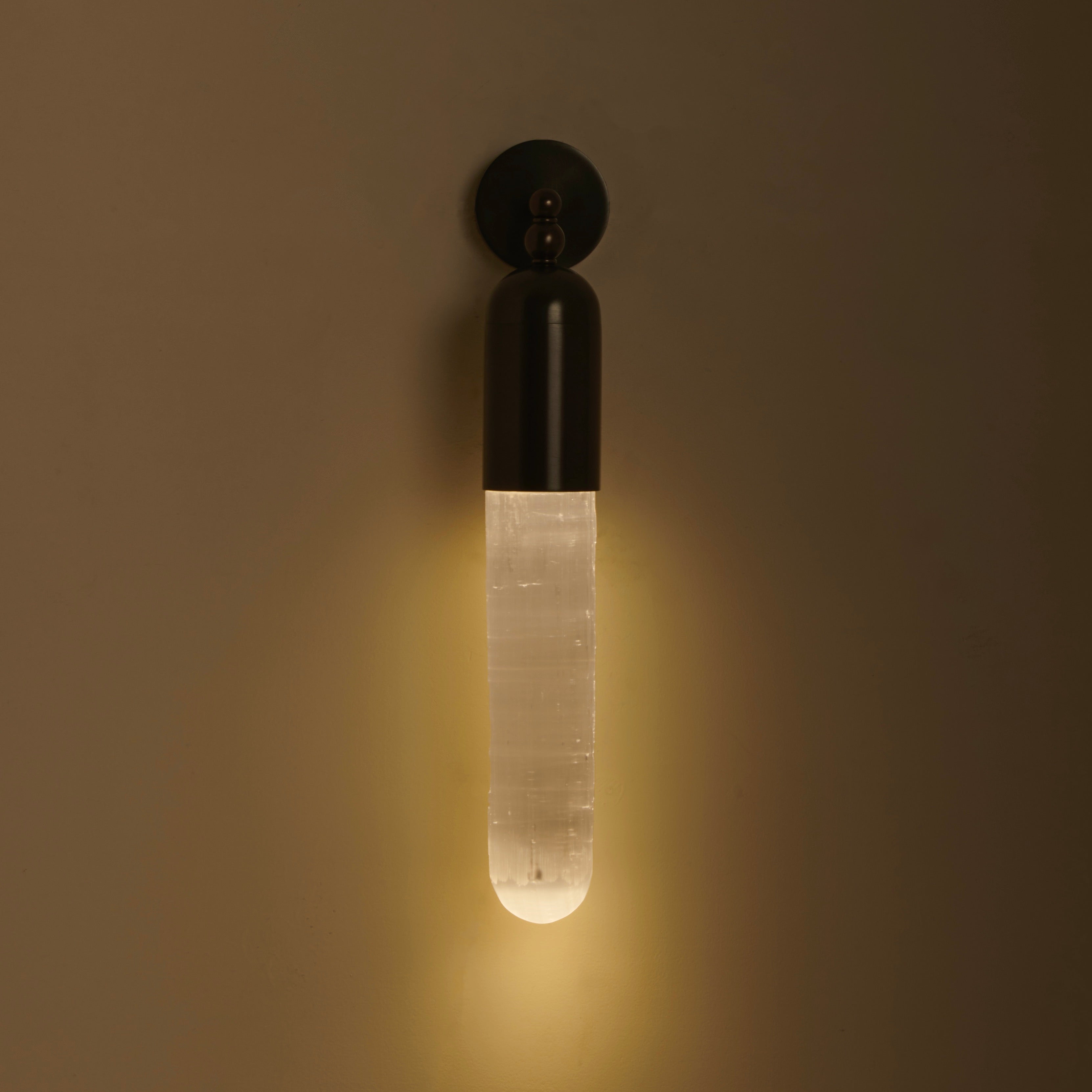 Selene_Wall_Sconce