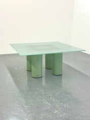 Serenissimo_dining_table_by_Massimo_Vignelli_for_Acerbis