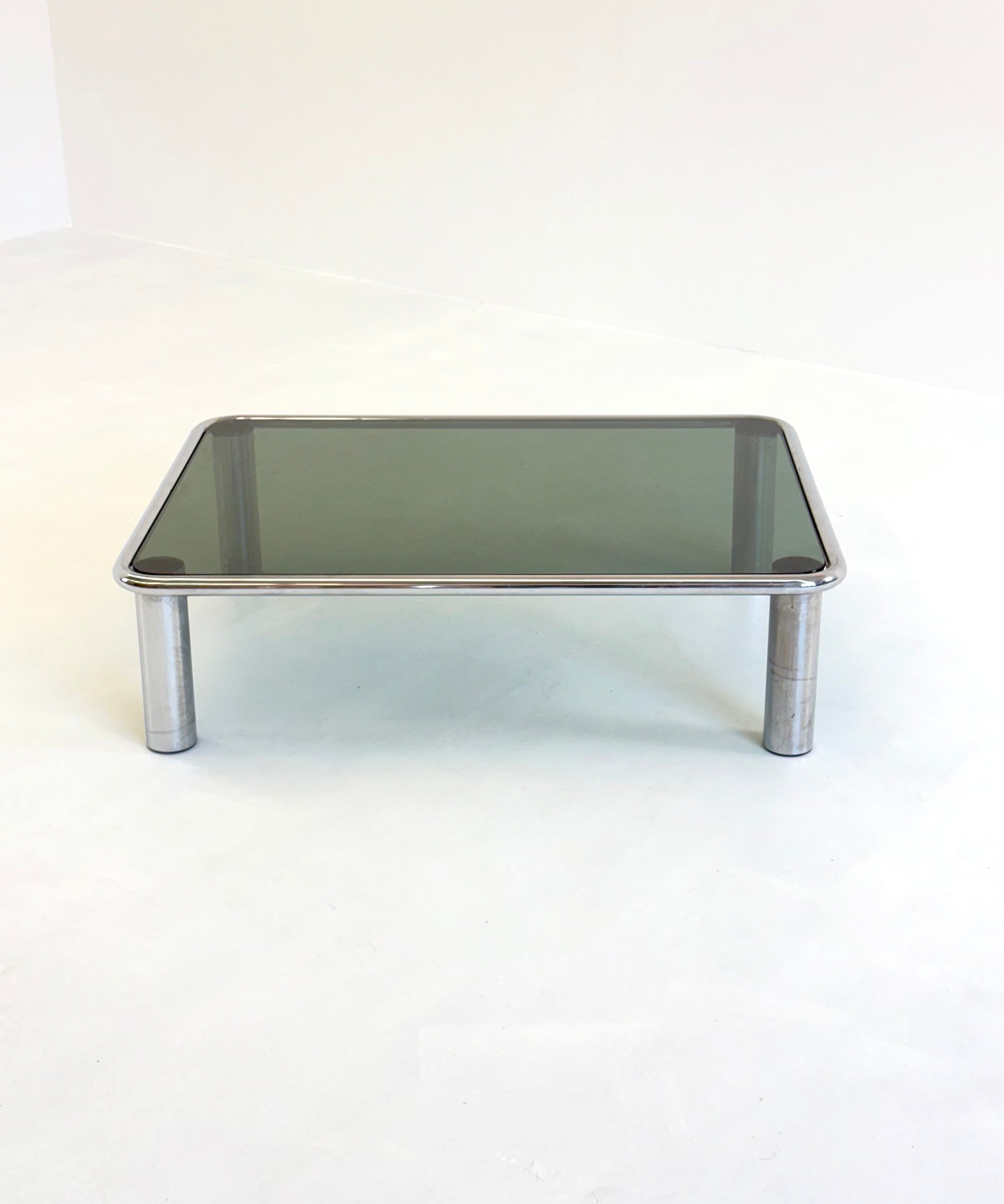 Sesann_coffee_table_by_Gianfranco_Frattini_for_Cassina