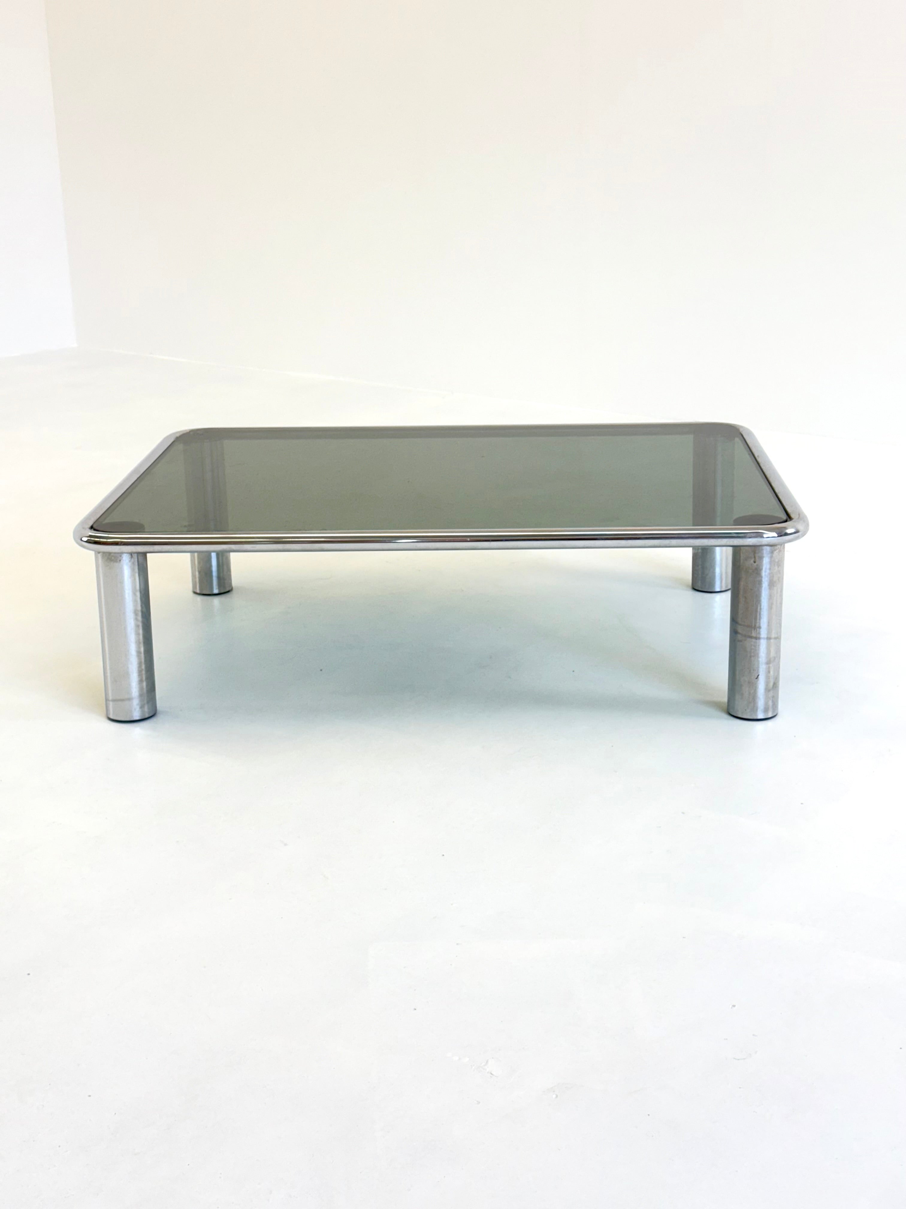 Sesann_coffee_table_by_Gianfranco_Frattini_for_Cassina