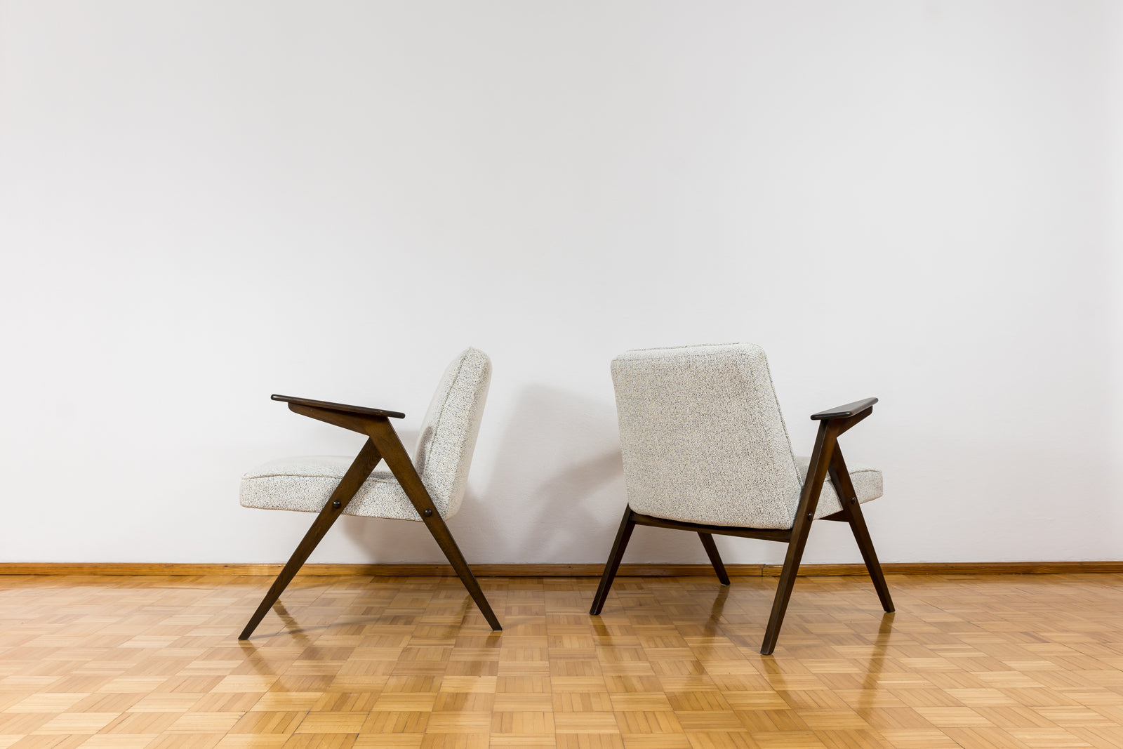 Set_of_2_Armchairs_Type_300-177_Bunny_Poland_1970_s