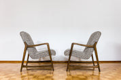 Set_of_2_Armchairs_Type_364_by_Barbara_Fenrych_W_c_awska_Poland_1960_s