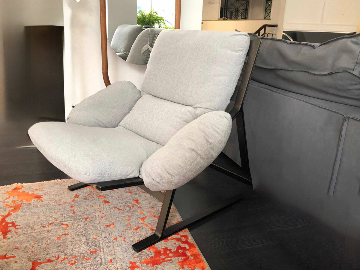 Set_of_2_Belair_Armchairs_by_Arketipo