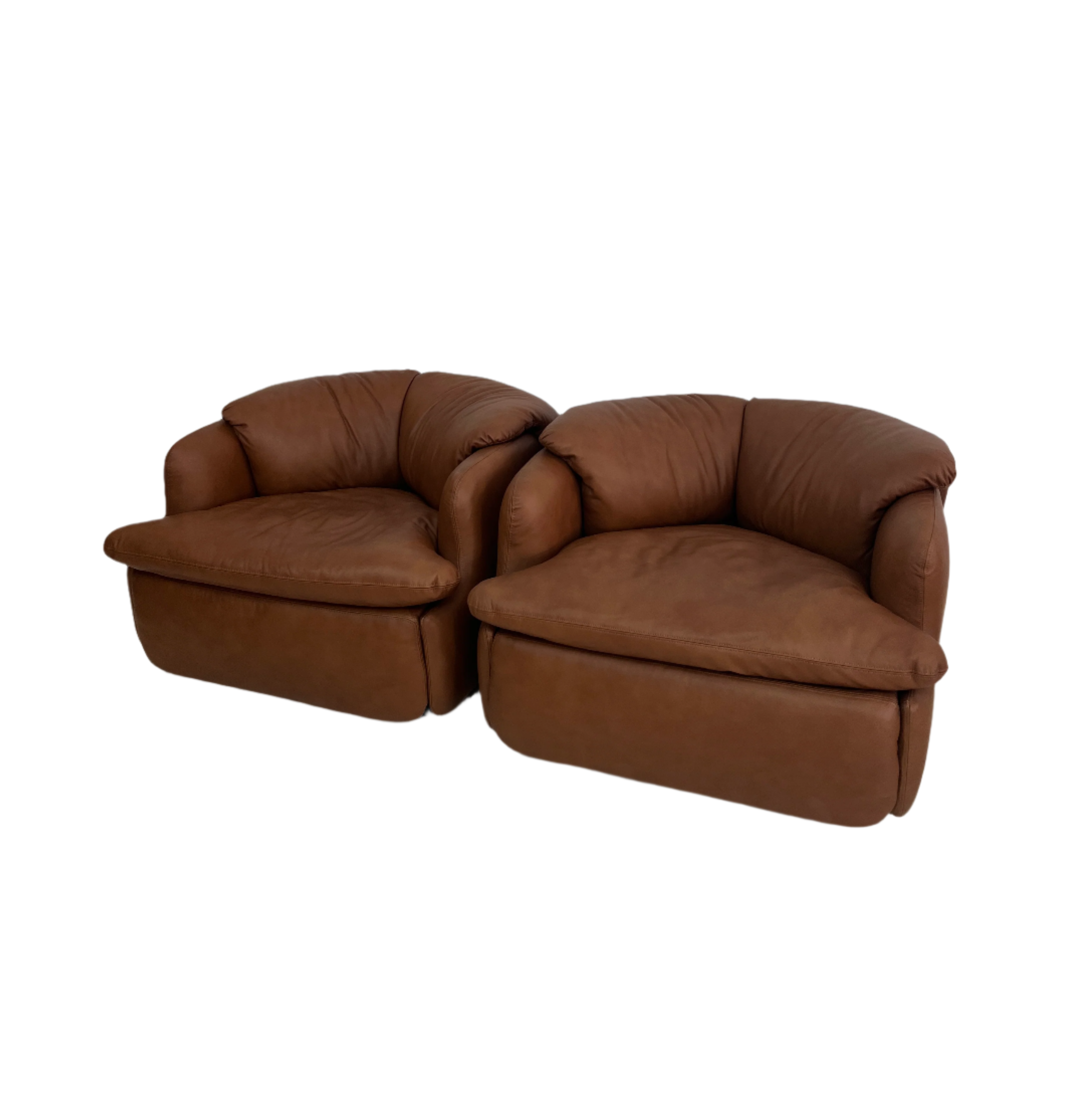 Set_of_2_Confidential_Armchair_attributed_to_Alberto_Rosselli_for_Saporiti_Italy_1970s