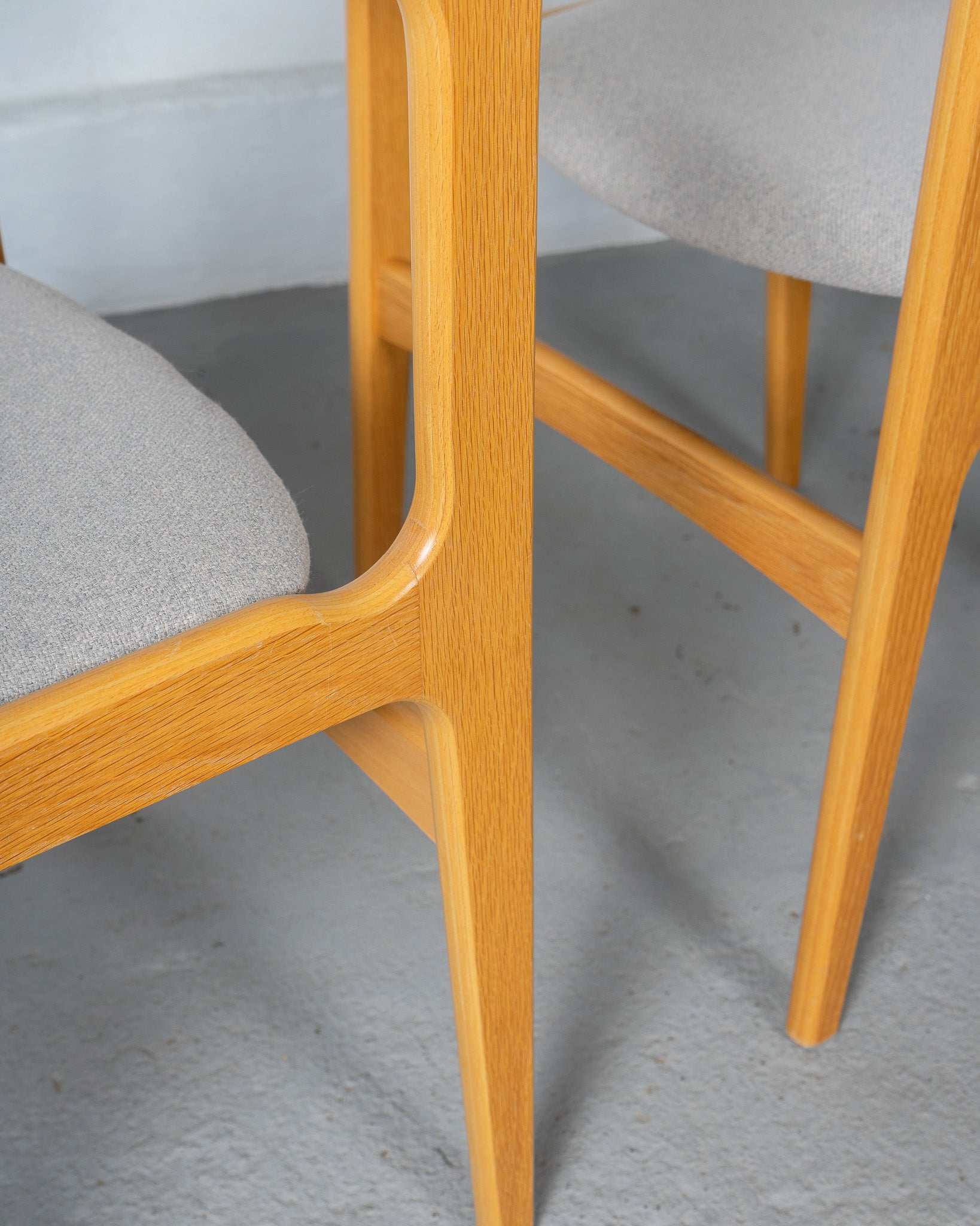 Set_of_2_Grey_Danish_Chairs_by_Erik_Buch_made_of_oak_Denmark