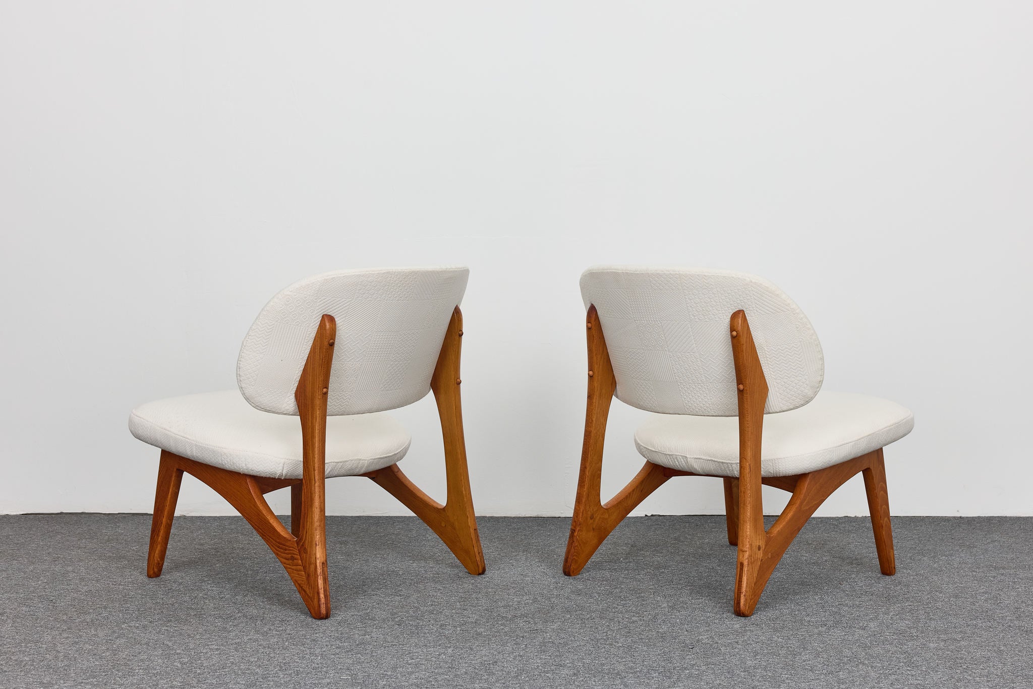 Set_of_2_Mid-Century_Buen_Lounge_Chairs_by_Fredrik_A._Kayser_for_Skeie_Co._Norway_1957