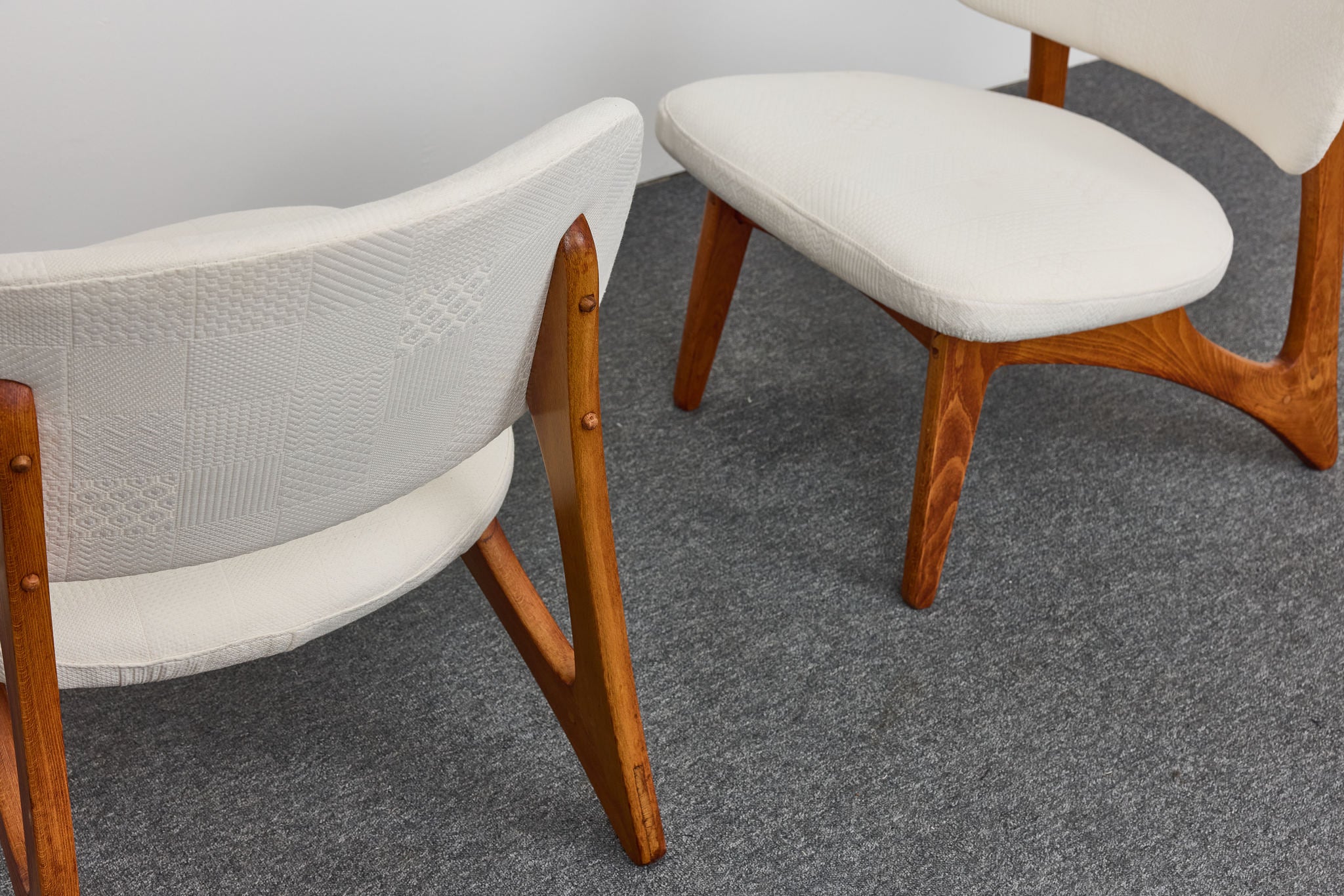 Set_of_2_Mid-Century_Buen_Lounge_Chairs_by_Fredrik_A._Kayser_for_Skeie_Co._Norway_1957