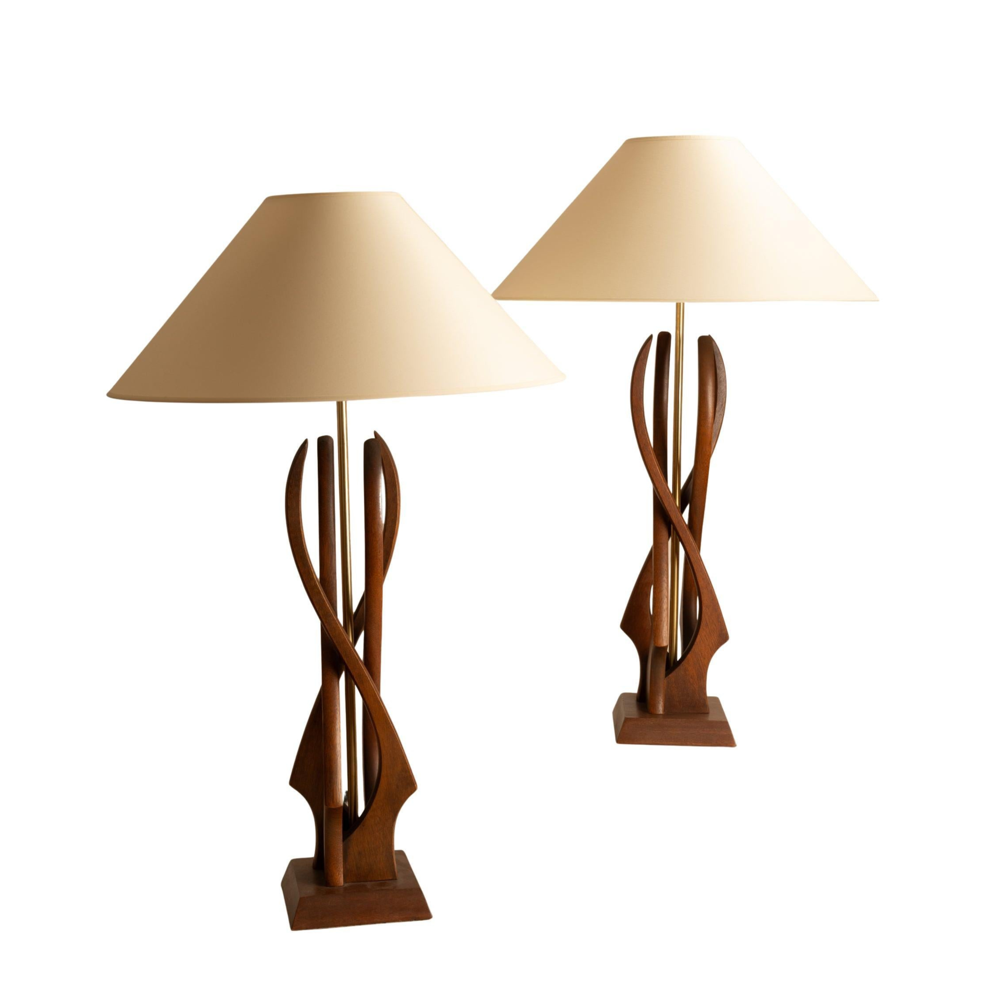 Set_of_2_Organic_american_lamps_from_1960s