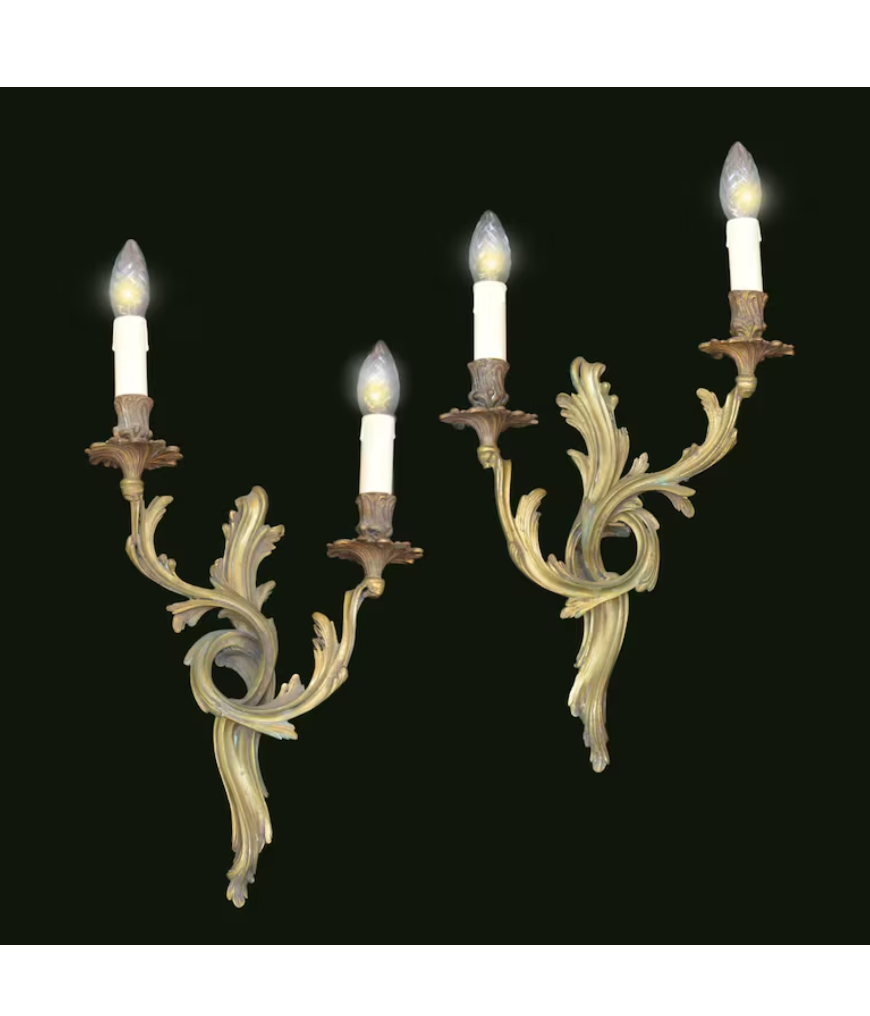 Set_of_2_Rococo_Gilded_Bronze_Wall_Sconces