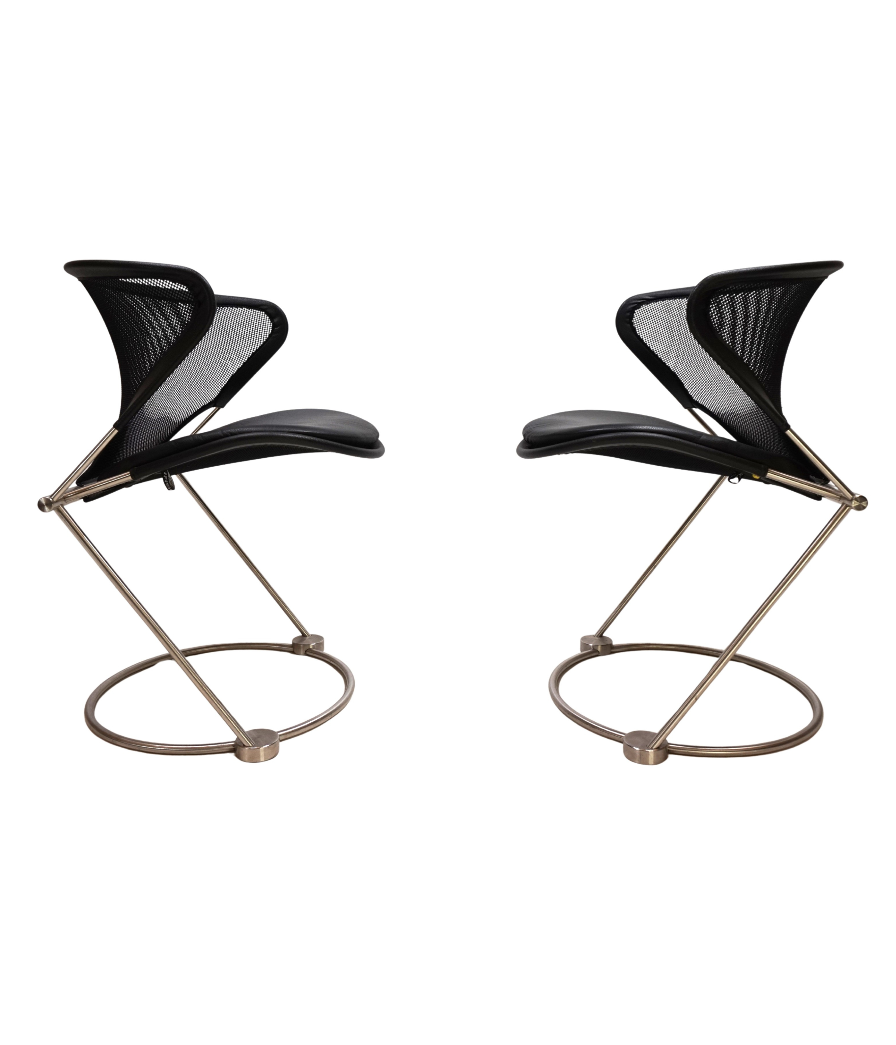 Set_of_2_Wilkhahn_Nuvola_conference_dining_room_chairs 