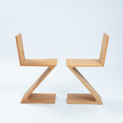 Set_of_2_Zigzag_Chairs_in_Elmwood_attributed_to_Gerrit_Thomas_Rietveld_for_Rietveld,_1990s