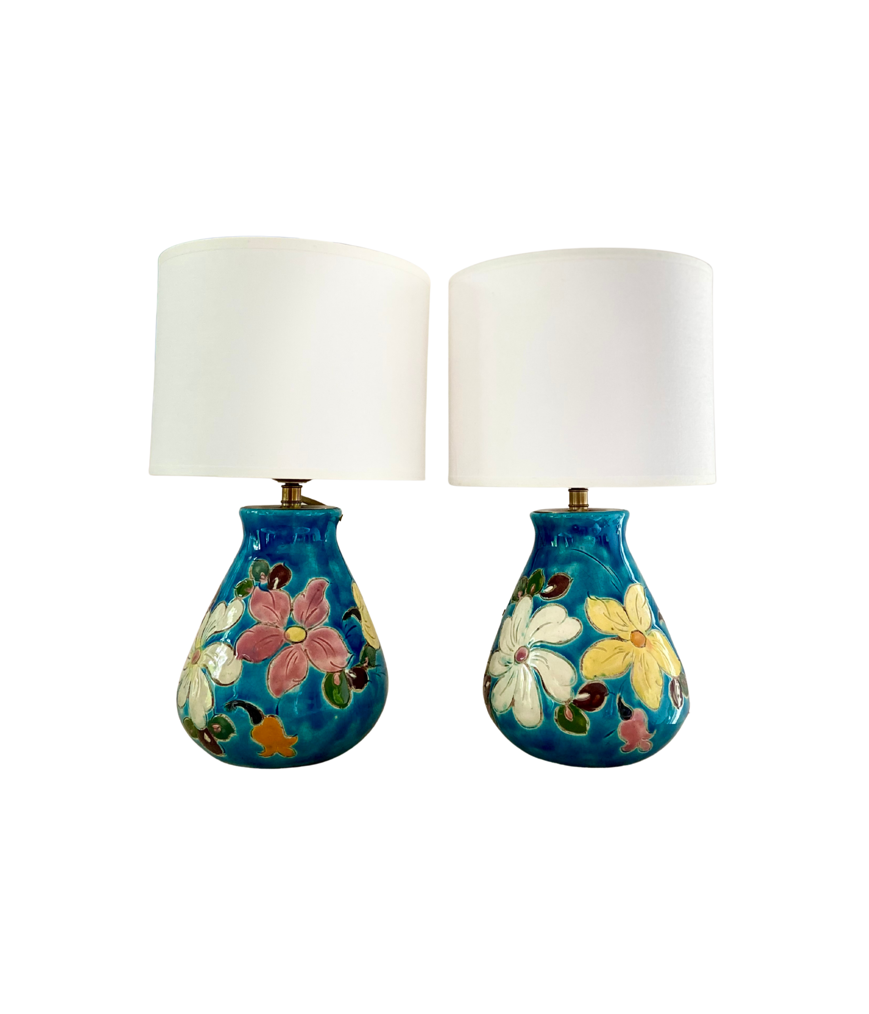 Set_of_2_ceramic_bedside_lamps_by_Vallauris_from_1989