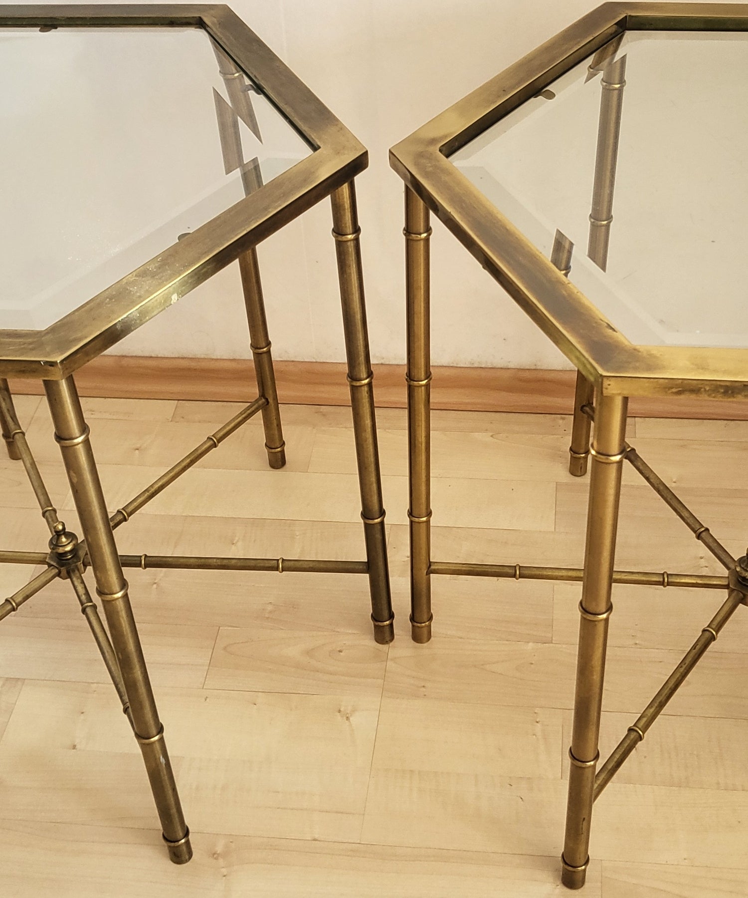 Set_of_2_faux_bamboo_low_tables_in_the_style_of_Bagues_ca