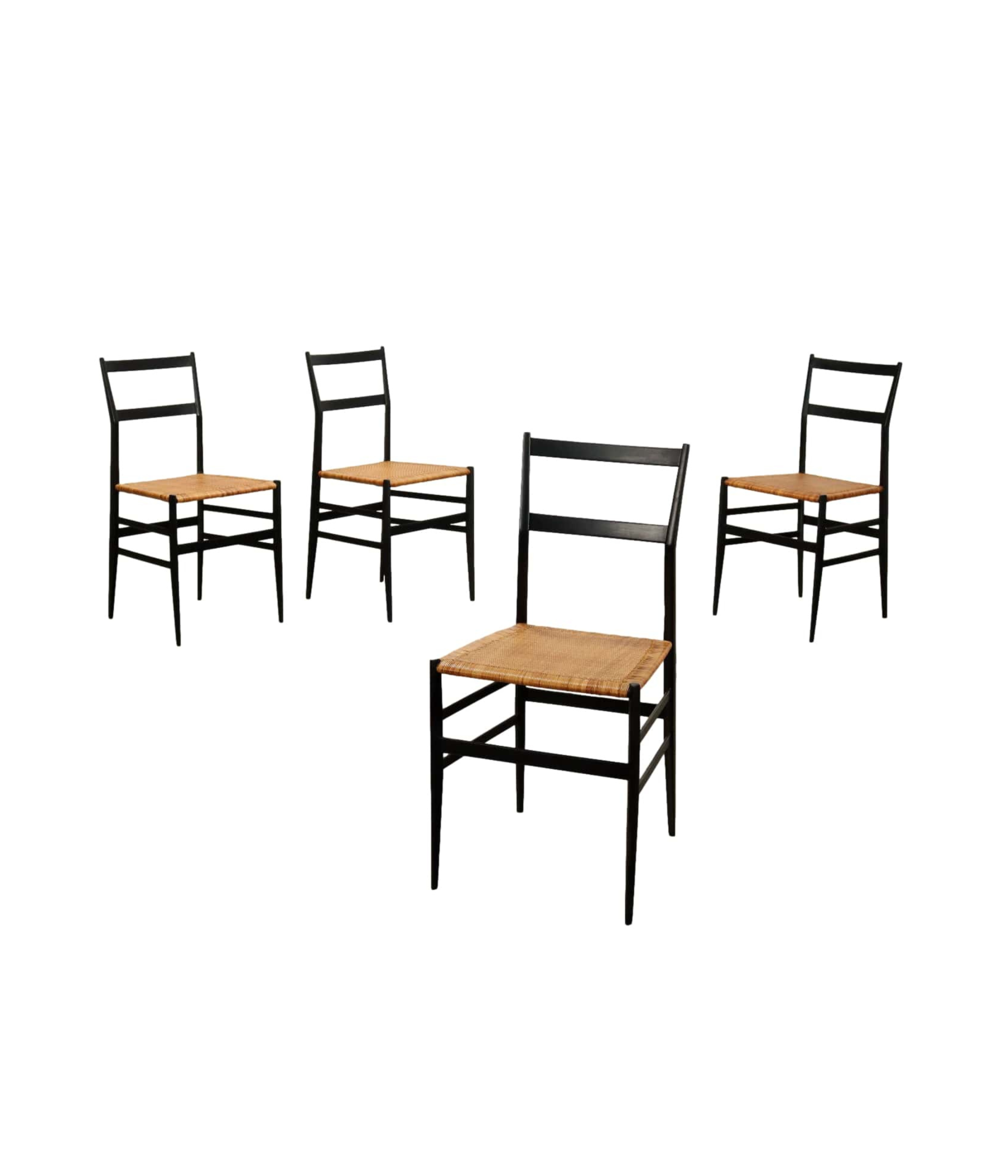 Set_of_4_Cassina_699_Superleggera_Chairs_Vintage_Design_Gio_Ponti_1960s