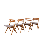Set_of_4_Dining_Chairs_model_SAKS_by_Poul_Volther_Timless_Danish_Design_Fully_Restored