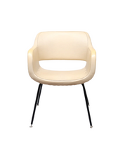 Set_of_4_Eero_Aarnio_Viking_chair_2116