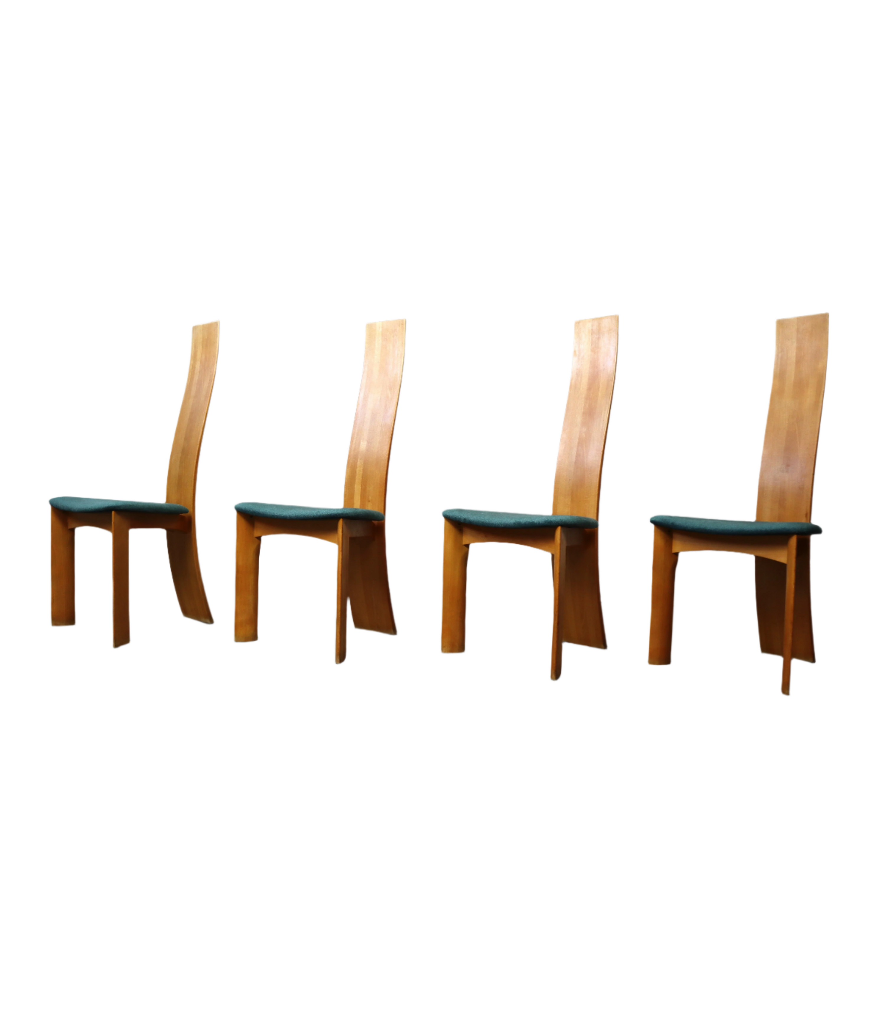 Set_of_4_Iris_chairs_by_Bob_Van_den_Berghe_for_Tranekaer_Furniture_Denmark