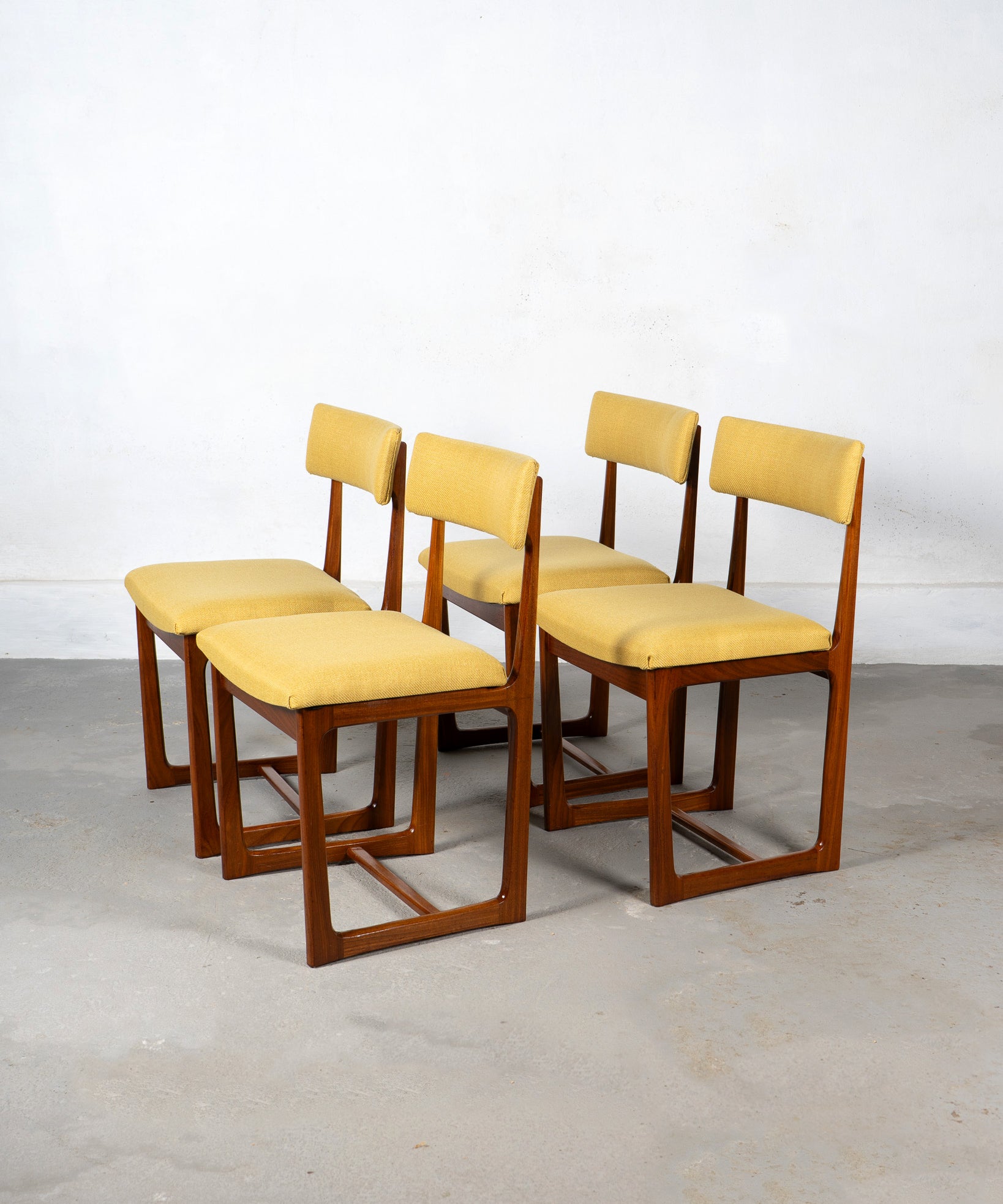 Set_of_4_Mid_Century_Dining_Chairs_by_A._Younger_Ltd