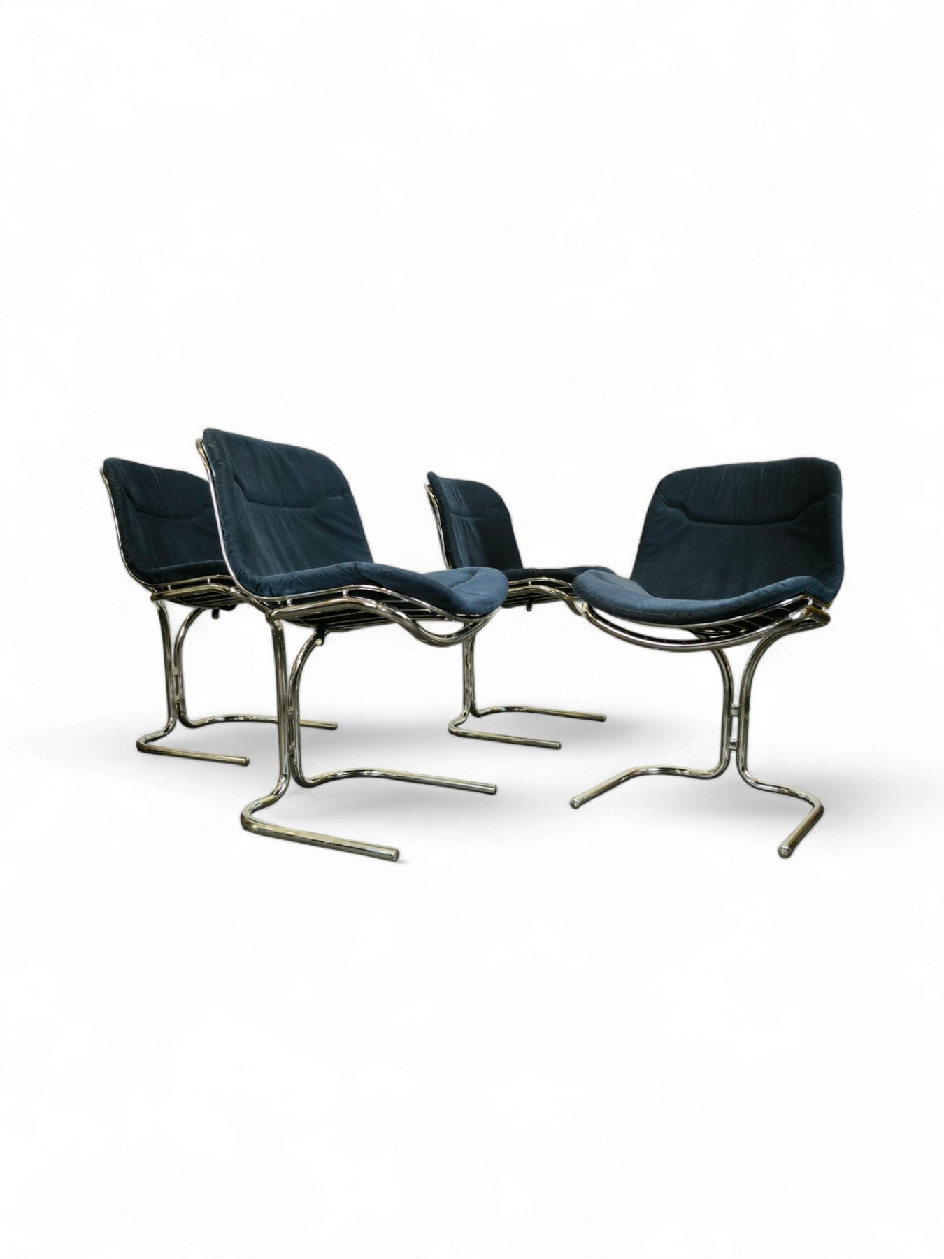 Set_of_4_Radiofreccia_chairs_by_Gastone_Rinaldi_for_Rima_1960