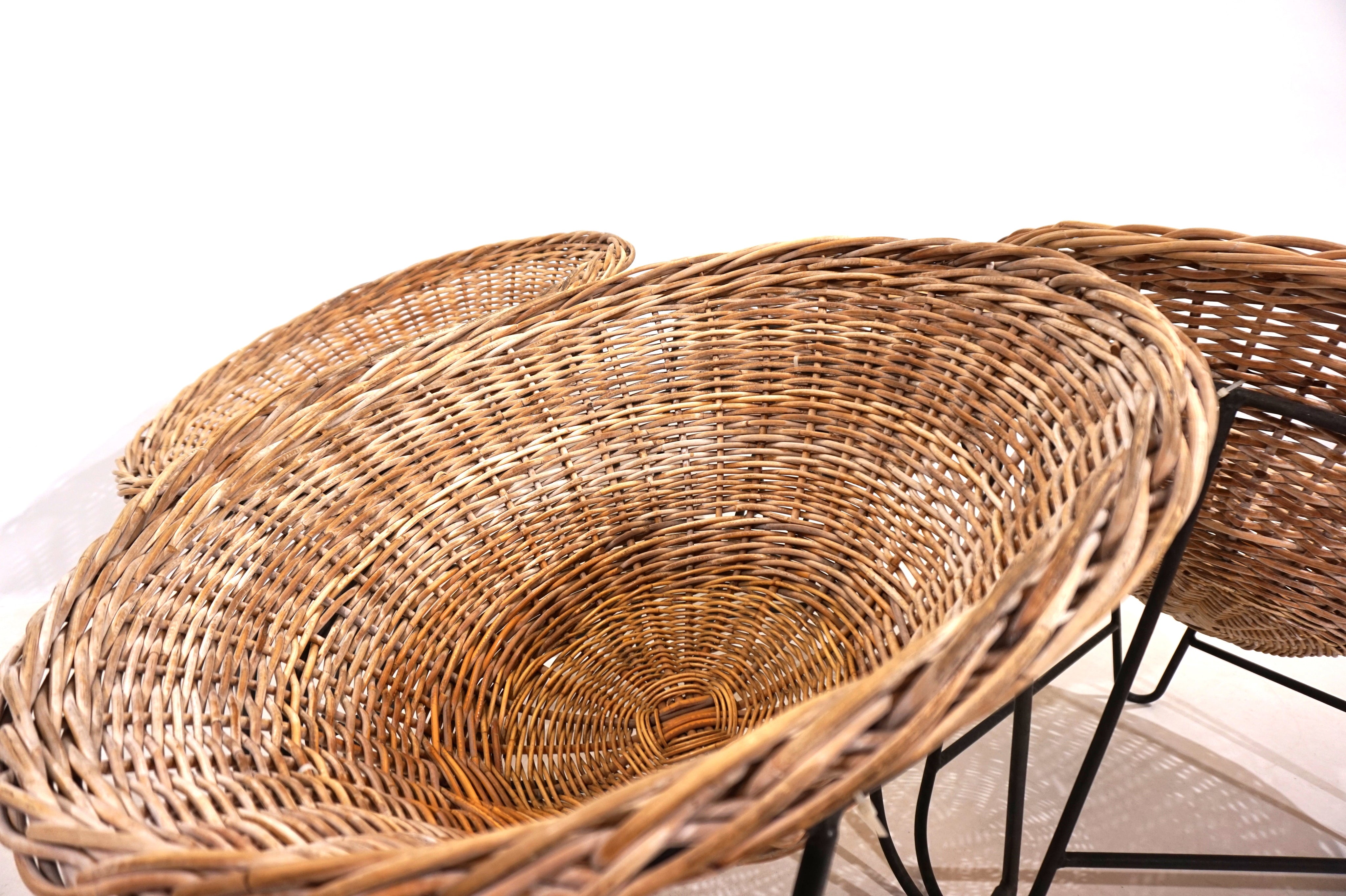 Set_of_4_rattan_pod_chairs_60s