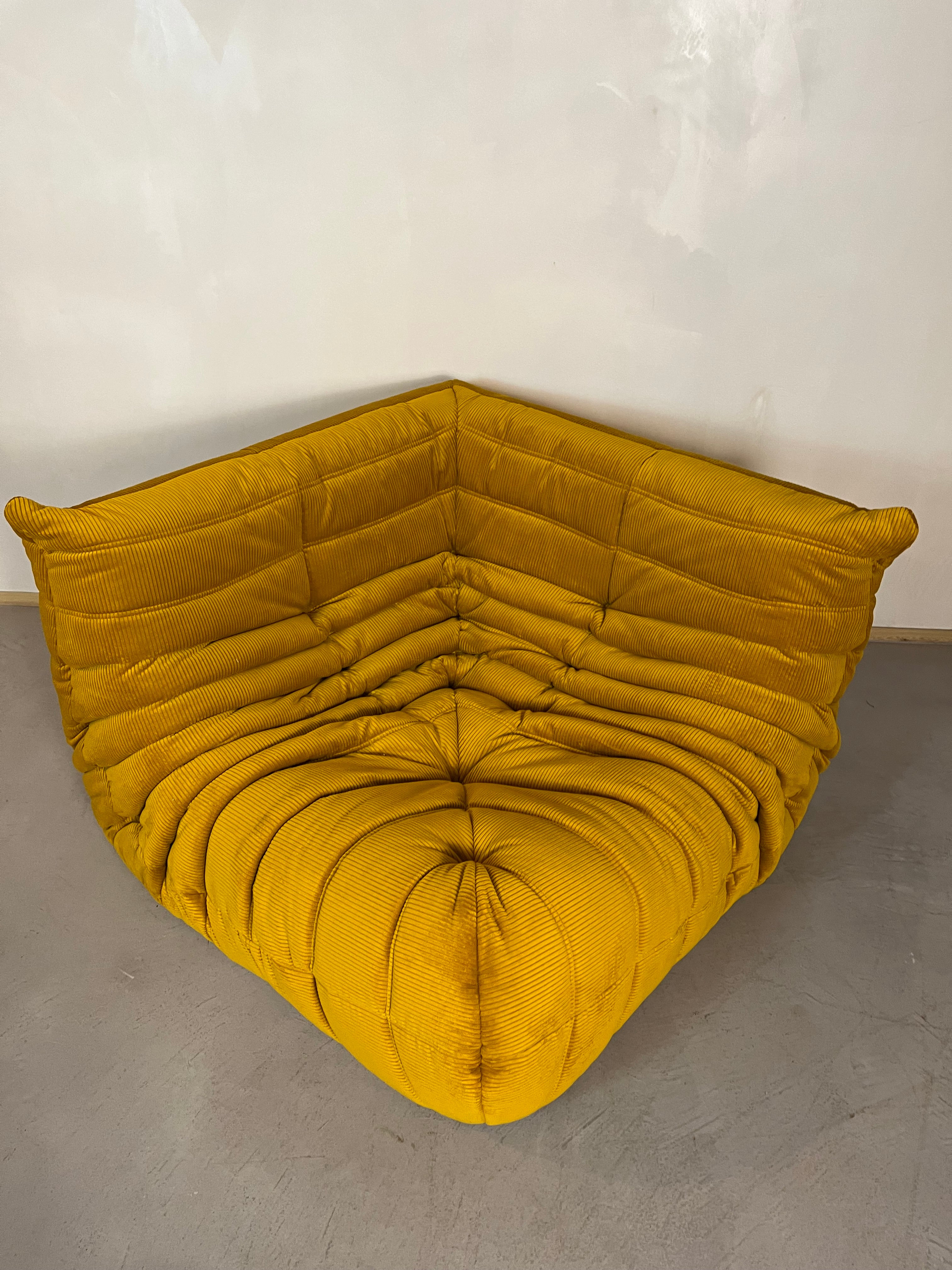Set_of_5_Goldenrod_Togo_Living_Room_Set_by_Michel_Ducaroy_for_Ligne_Roset