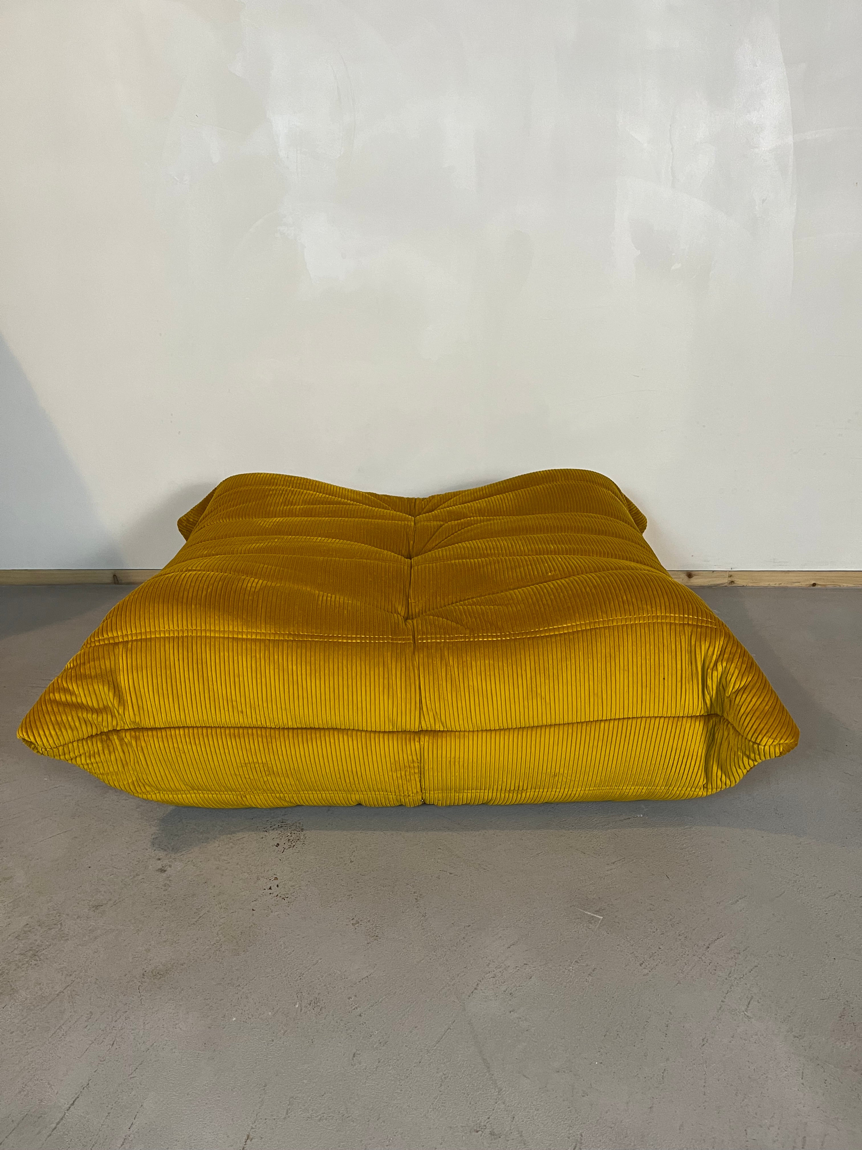 Set_of_5_Goldenrod_Togo_Living_Room_Set_by_Michel_Ducaroy_for_Ligne_Roset
