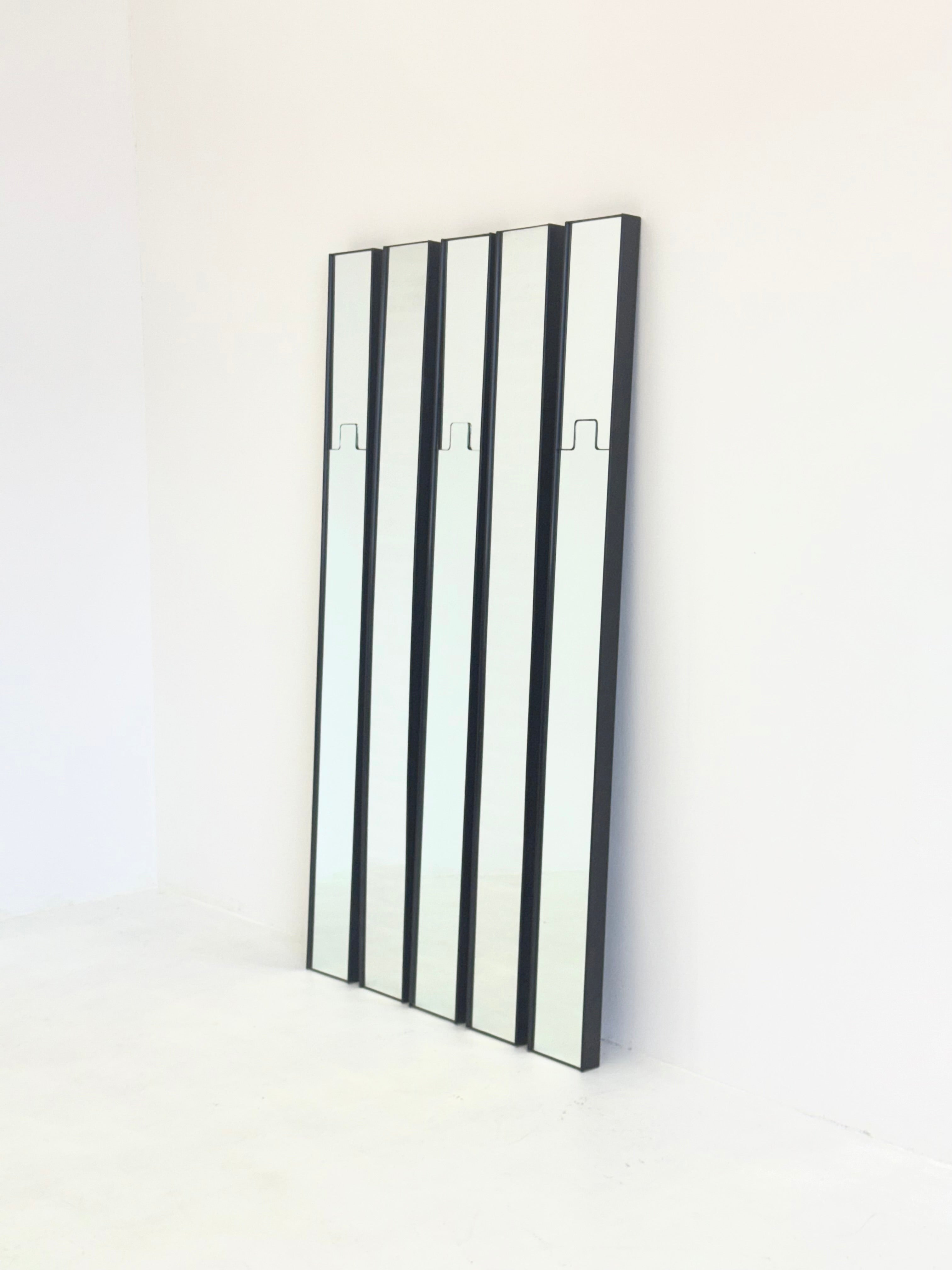 Set_of_5_Gronda_mirrors_by_Luciano_Bertoncini_for_Elco