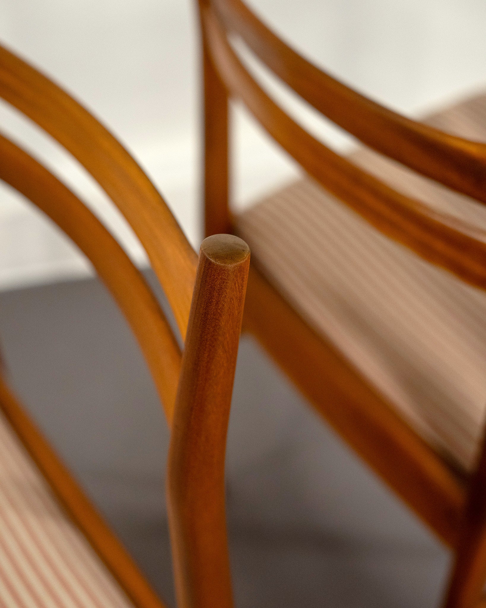 Set_of_6_Mid_Century_Teak_Dining_Chairs_by_T._Robertson_for_A.H._McIntosh_&_Co