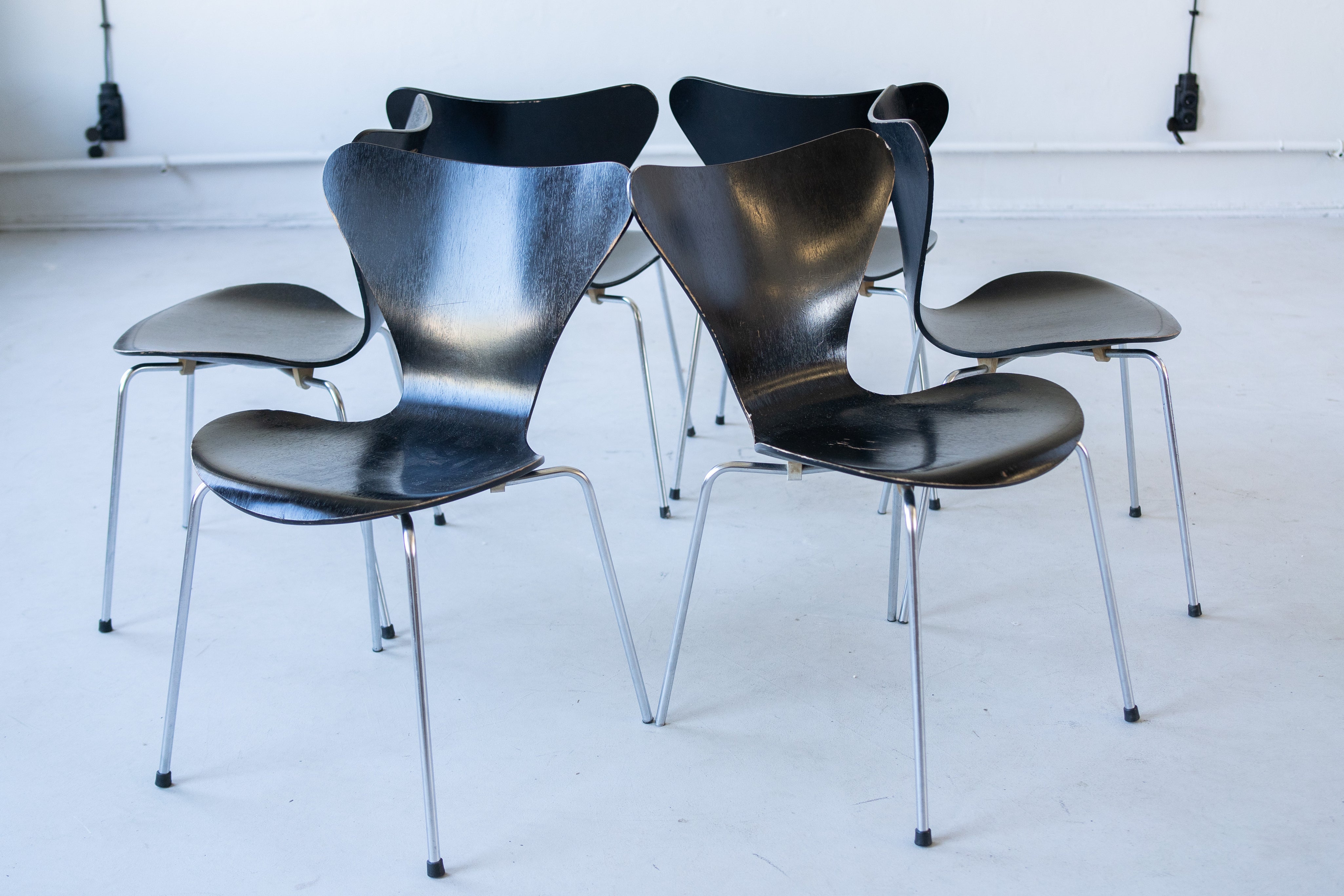 Set_of_6_Series_7_Dining_Chairs_by_Arne_Jacobsen_for_Fritz_Hansen