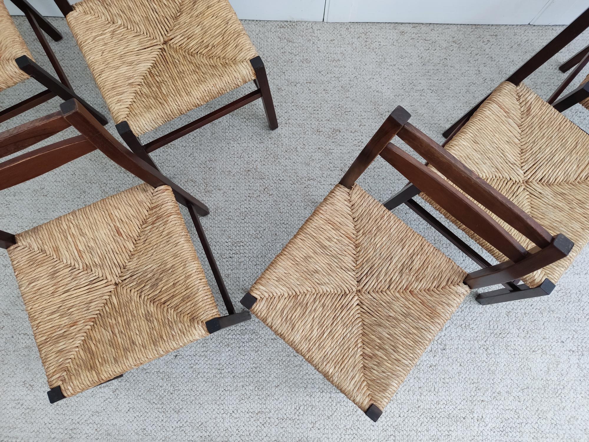 Set_of_6_italian_chairs_from_1960s