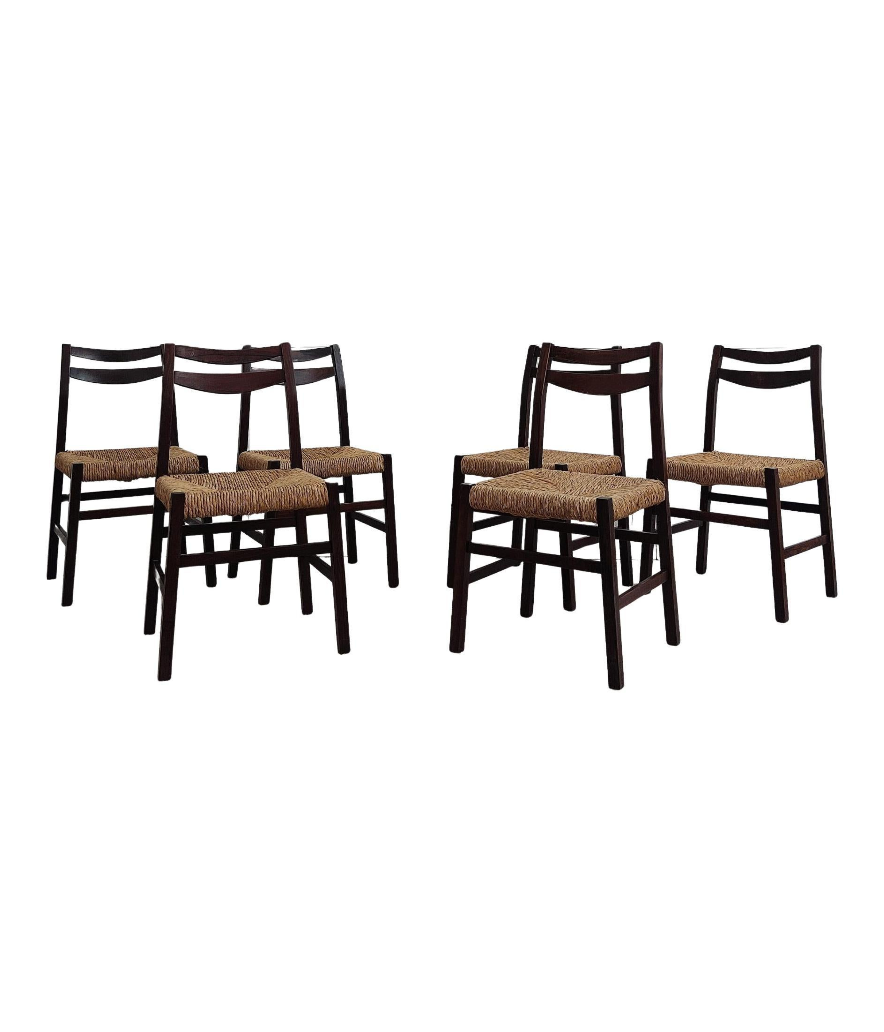 Set_of_6_italian_dinning_chairs_from_1960s